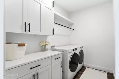 8569 S Round Stone Cove, Sandy, UT 84094 - Photo 48