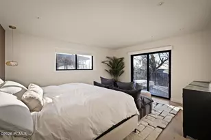 1404 Canterbury Dr, Salt Lake City, UT 84108 - Photo 12