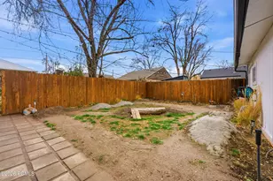 650 Warnock Ave, Salt Lake City, UT 84106 - Photo 16