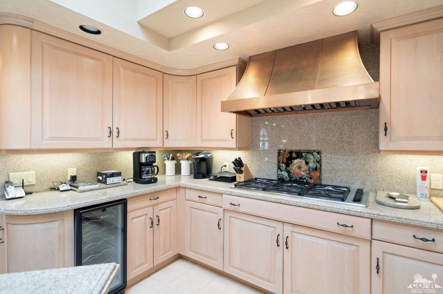 49180 Sunrose Ln, Palm Desert, CA 92260-6719