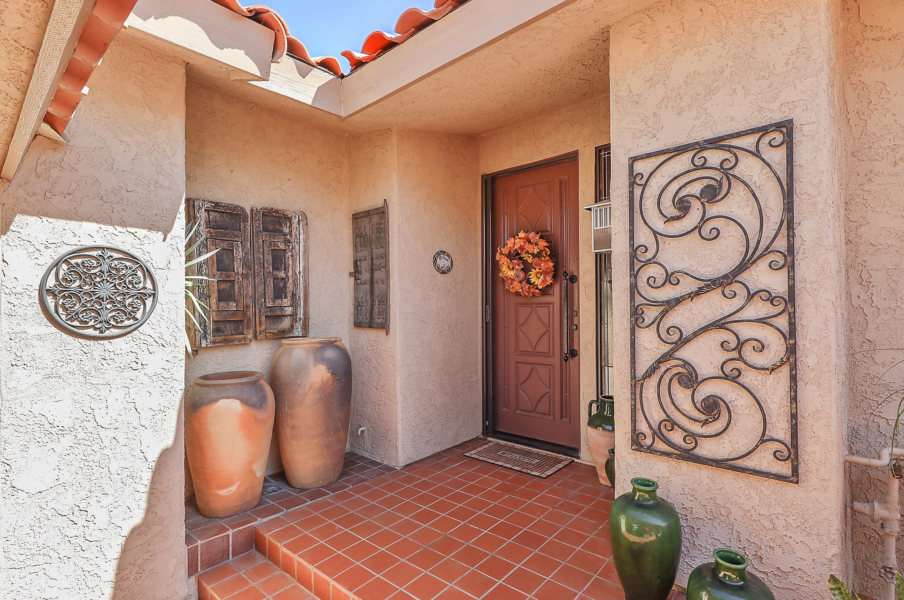 44020 Superior Ct, Palm Desert, CA 92210-7207