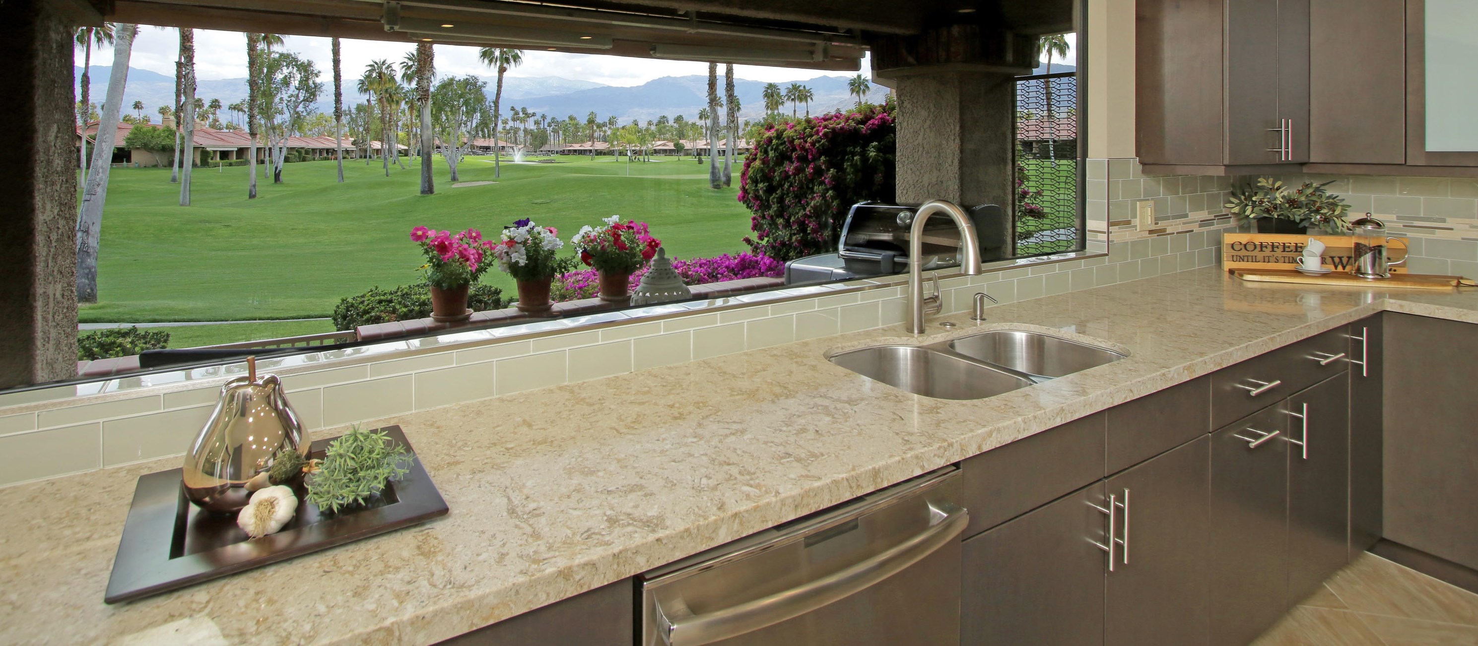 133 Camino Arroyo, Palm Desert, CA 92260-0324