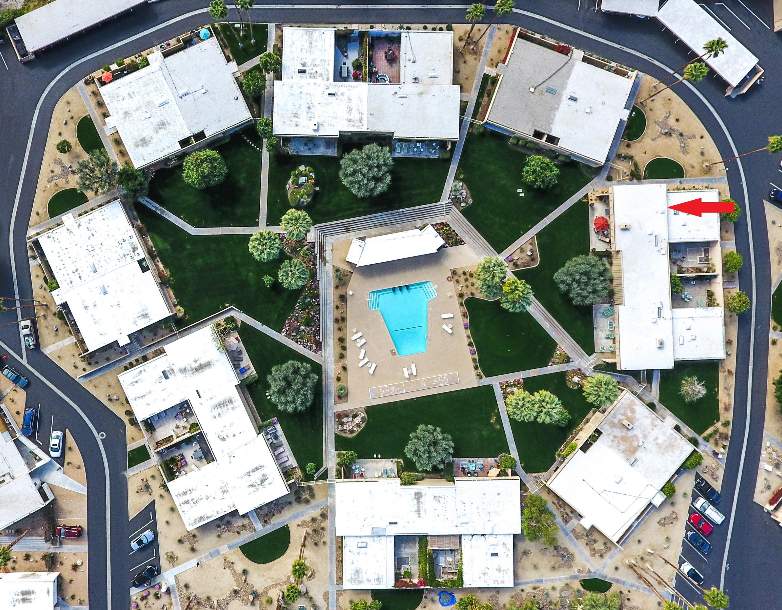 72915 El Paseo, Palm Desert CA  92260-3330 exterior