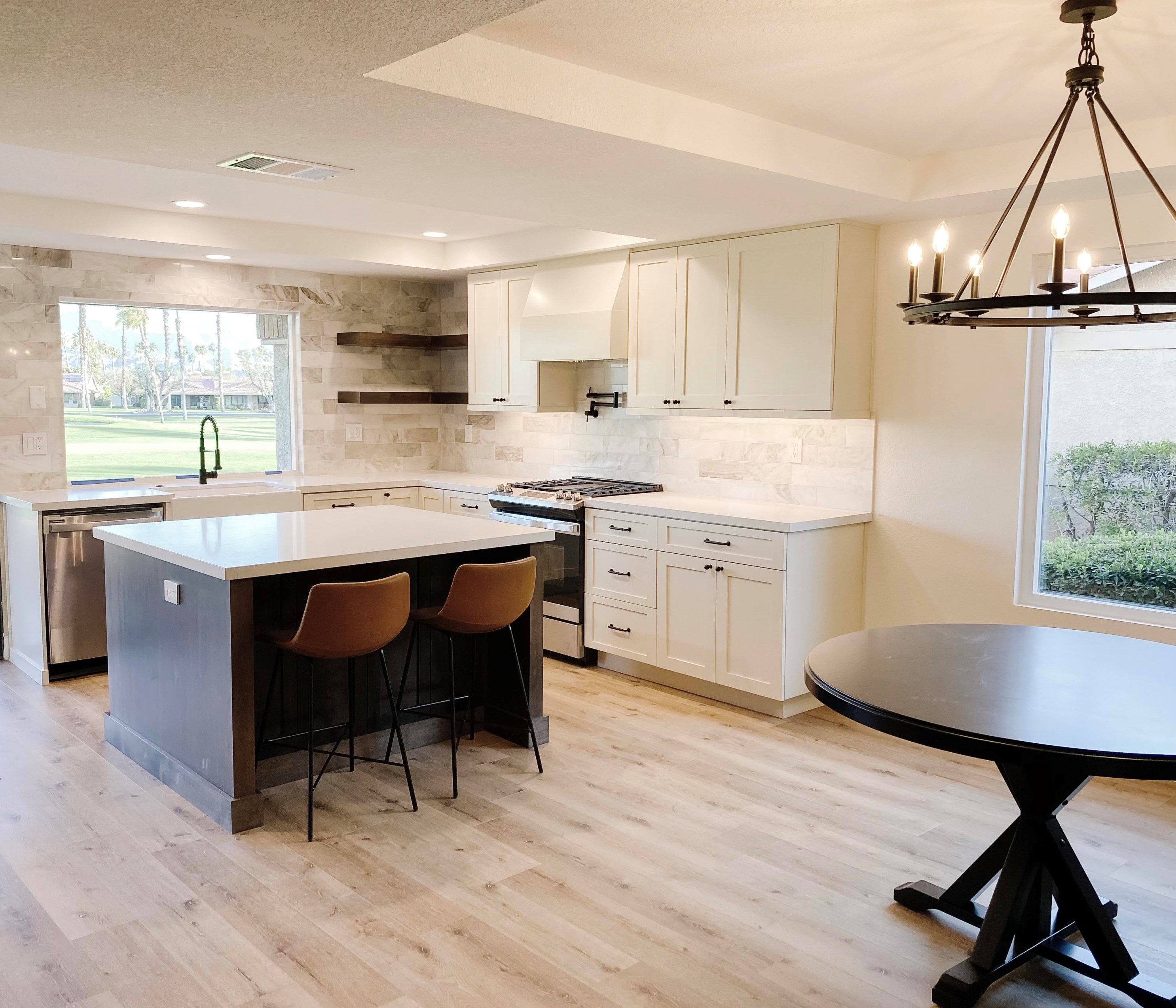 19 Camisa Ln, Palm Desert, CA 92260-0321