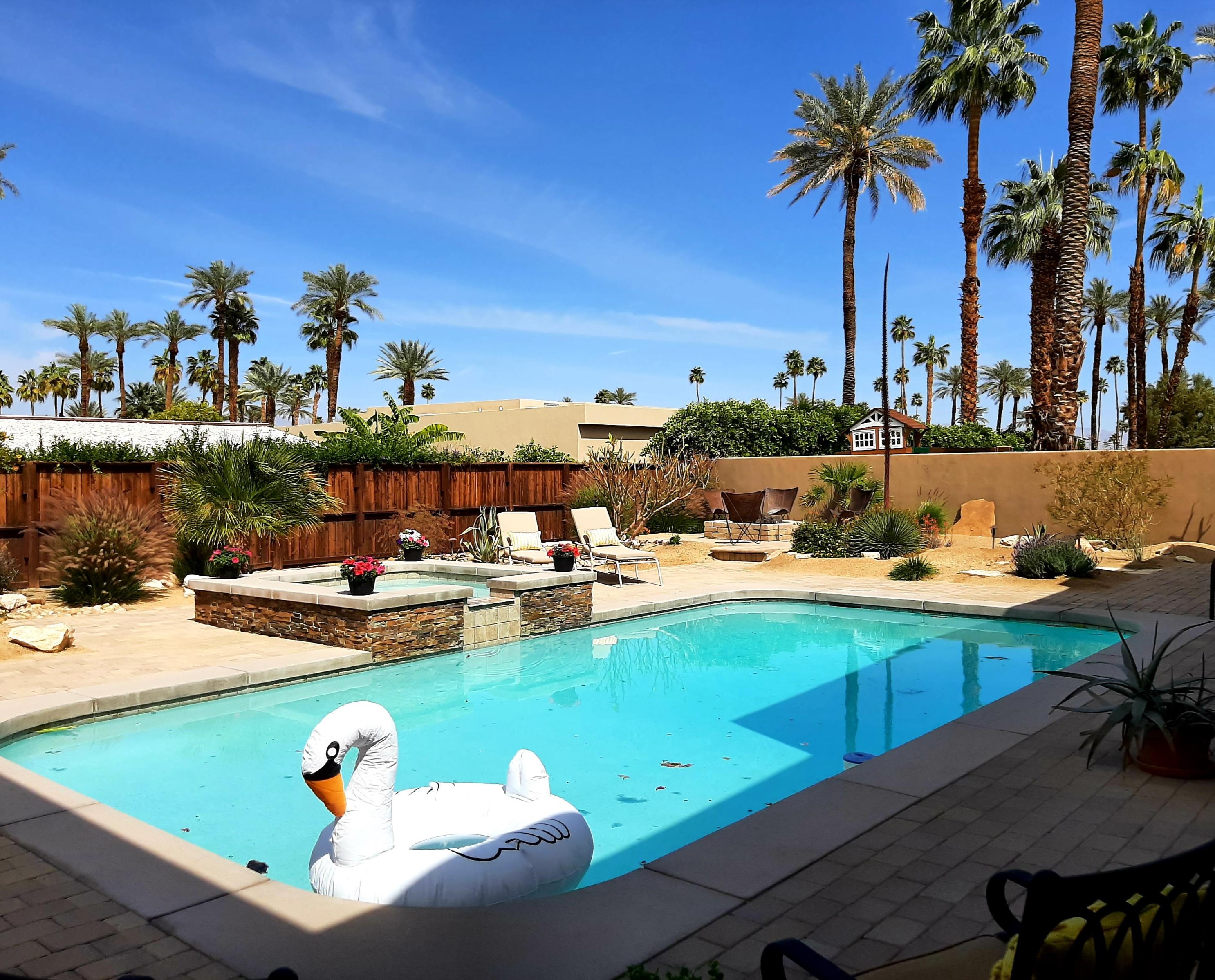 75474 Desert Park Dr, Palm Desert, CA 92210-8356