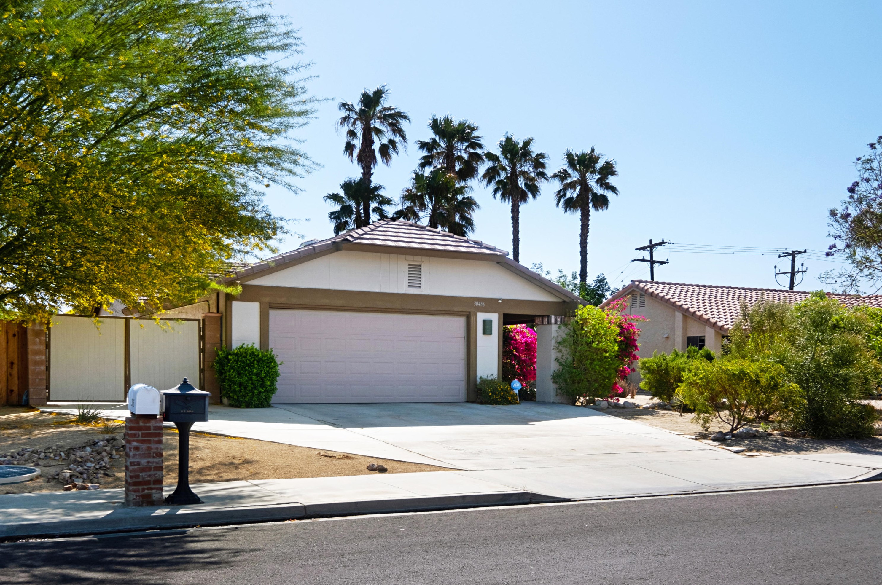 30456 Avenida Ximino, Cathedral City, CA 92234-2843