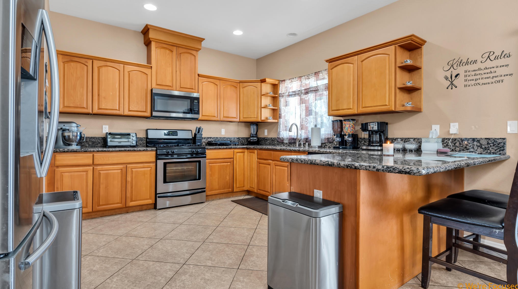 1424 Catalina Ave, Thermal, CA 92274-8520