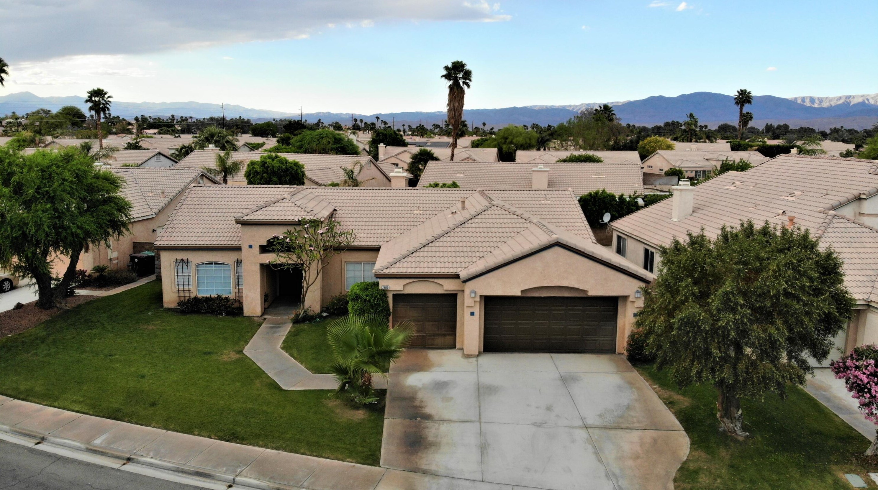79110 Arbola Cir, La Quinta, CA 92253