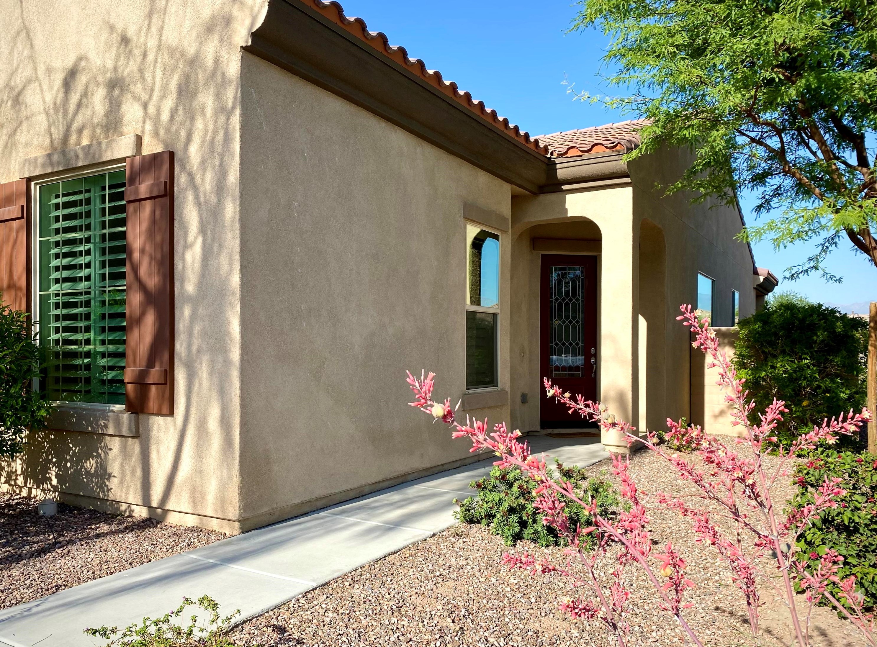 81331 Corte Compras, Indio CA  92203-4400 exterior