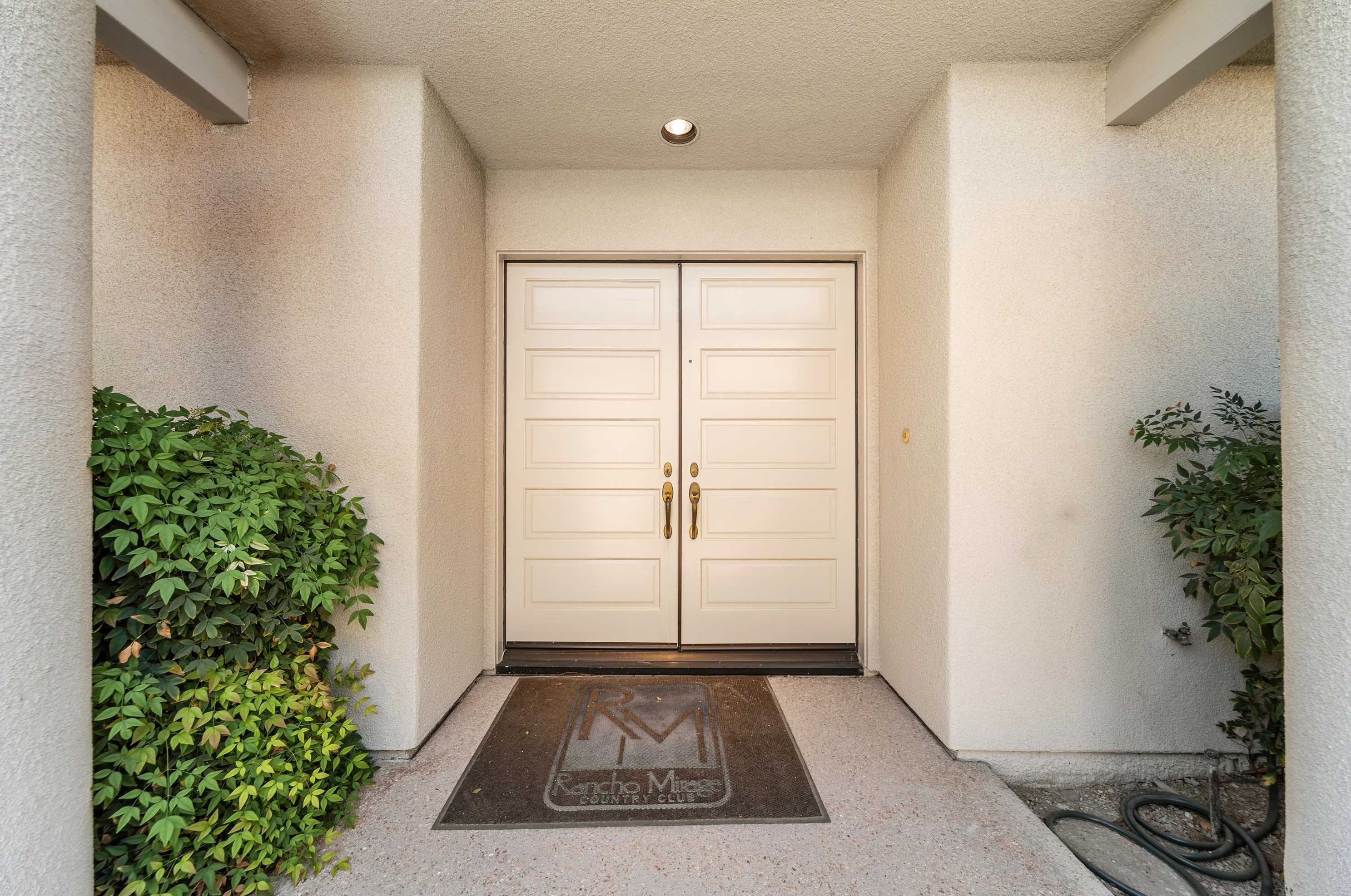 57 Kavenish Dr, Rancho Mirage, CA 92270