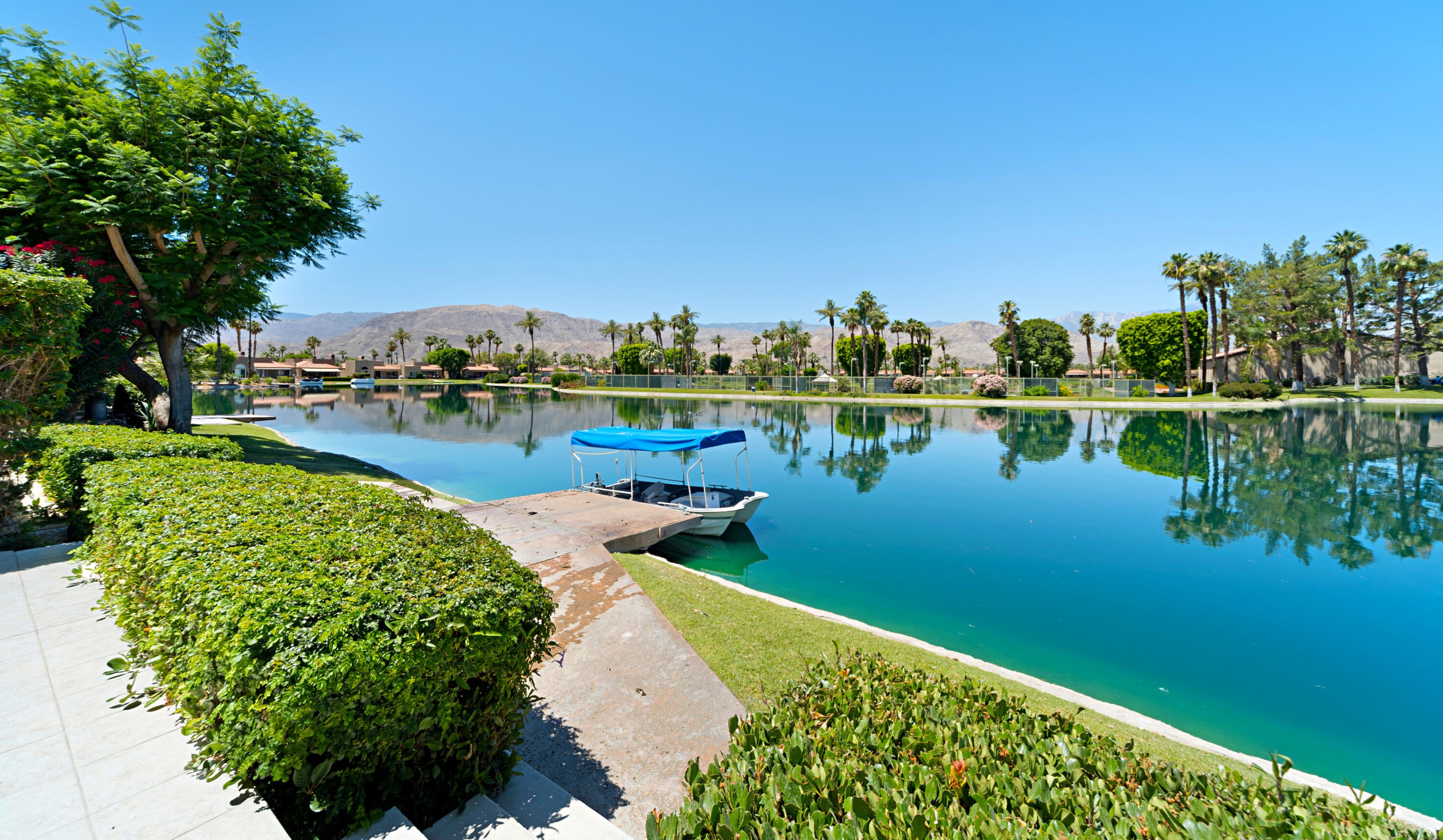 149 Lakeshore Dr, Rancho Mirage, CA 92270