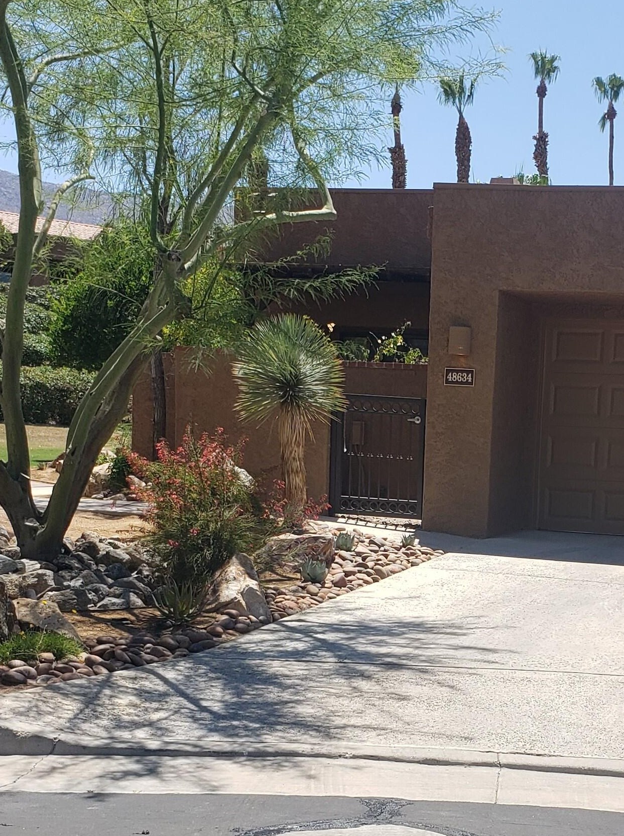 48634 Palo Verde Ct, Palm Desert, CA 92260-6645