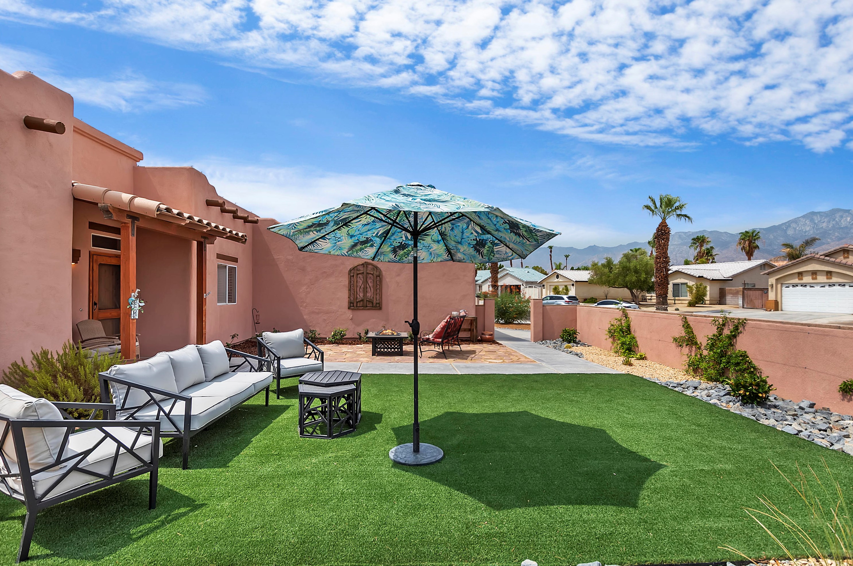 30476 Seminole Ct, Cathedral City CA  92234-6107 exterior