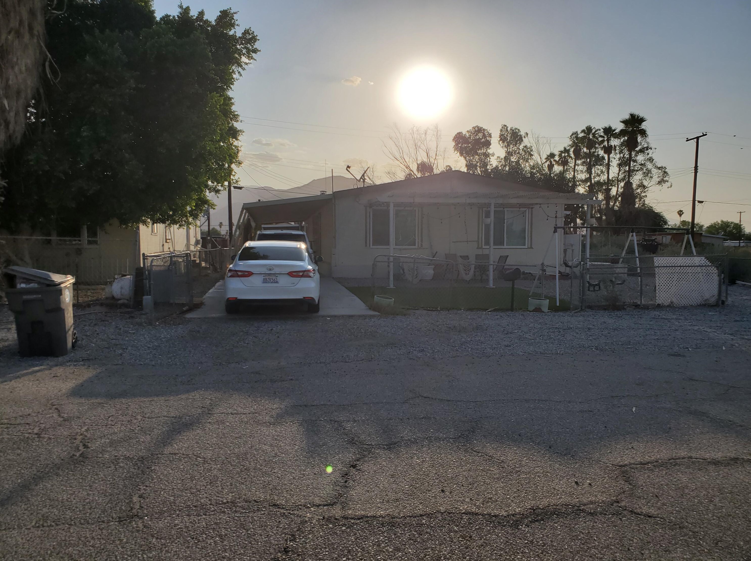 3419 Santa Rosa Ave, Thermal, CA 92274-6493