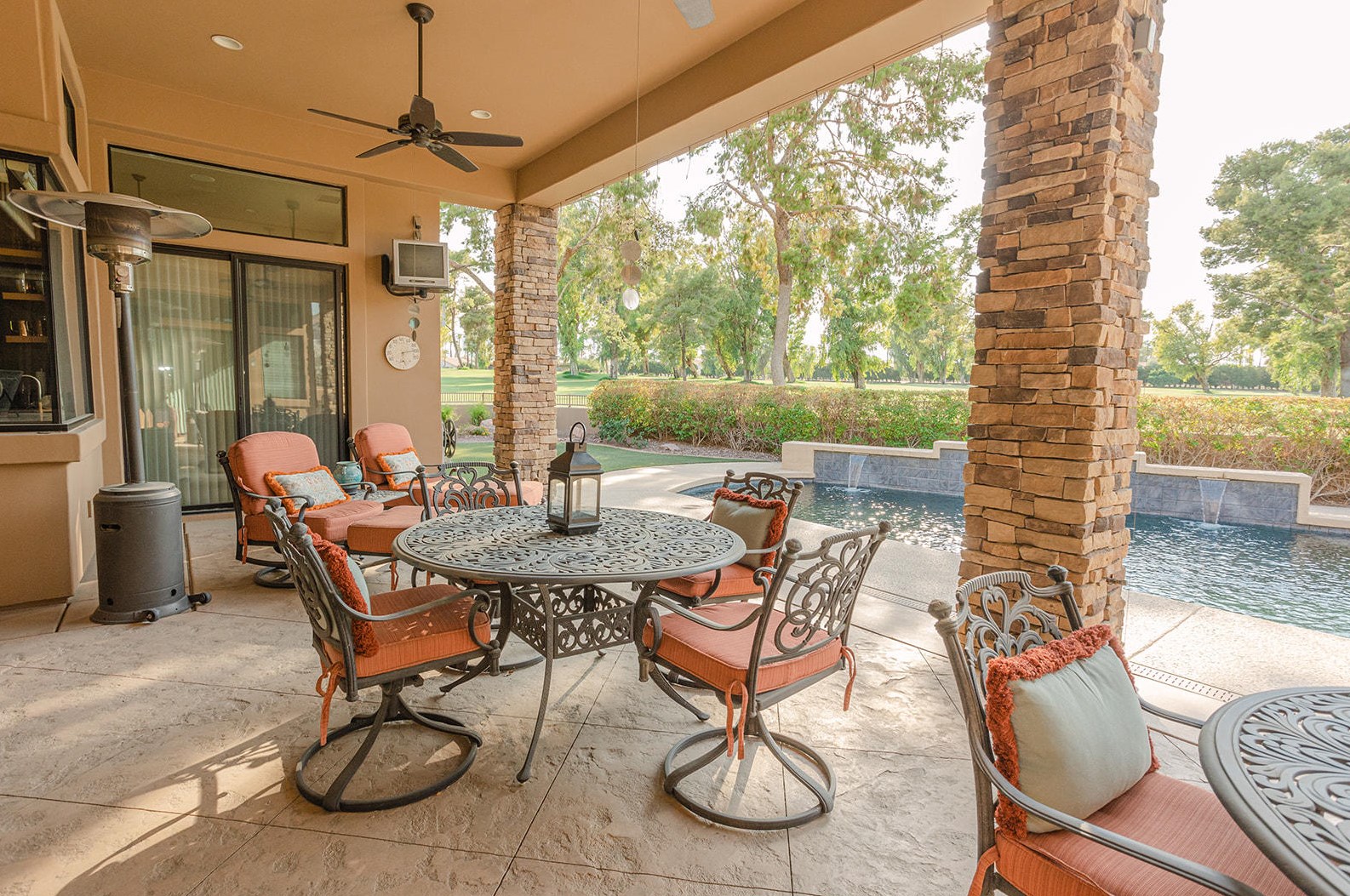 75758 Mclachlin Cir, Palm Desert, CA 92211-7095