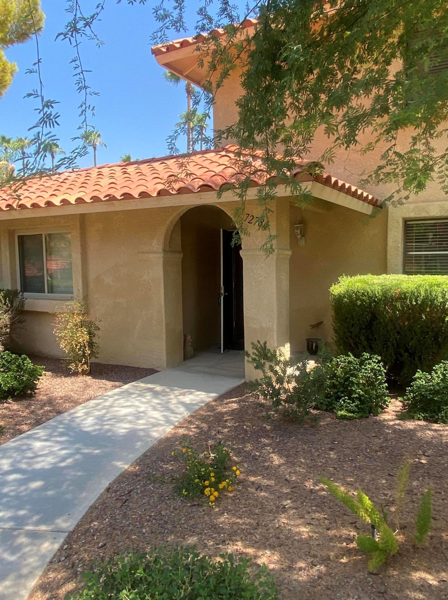 72786 Tony Trabert Ln, Palm Desert, CA 92260-5920