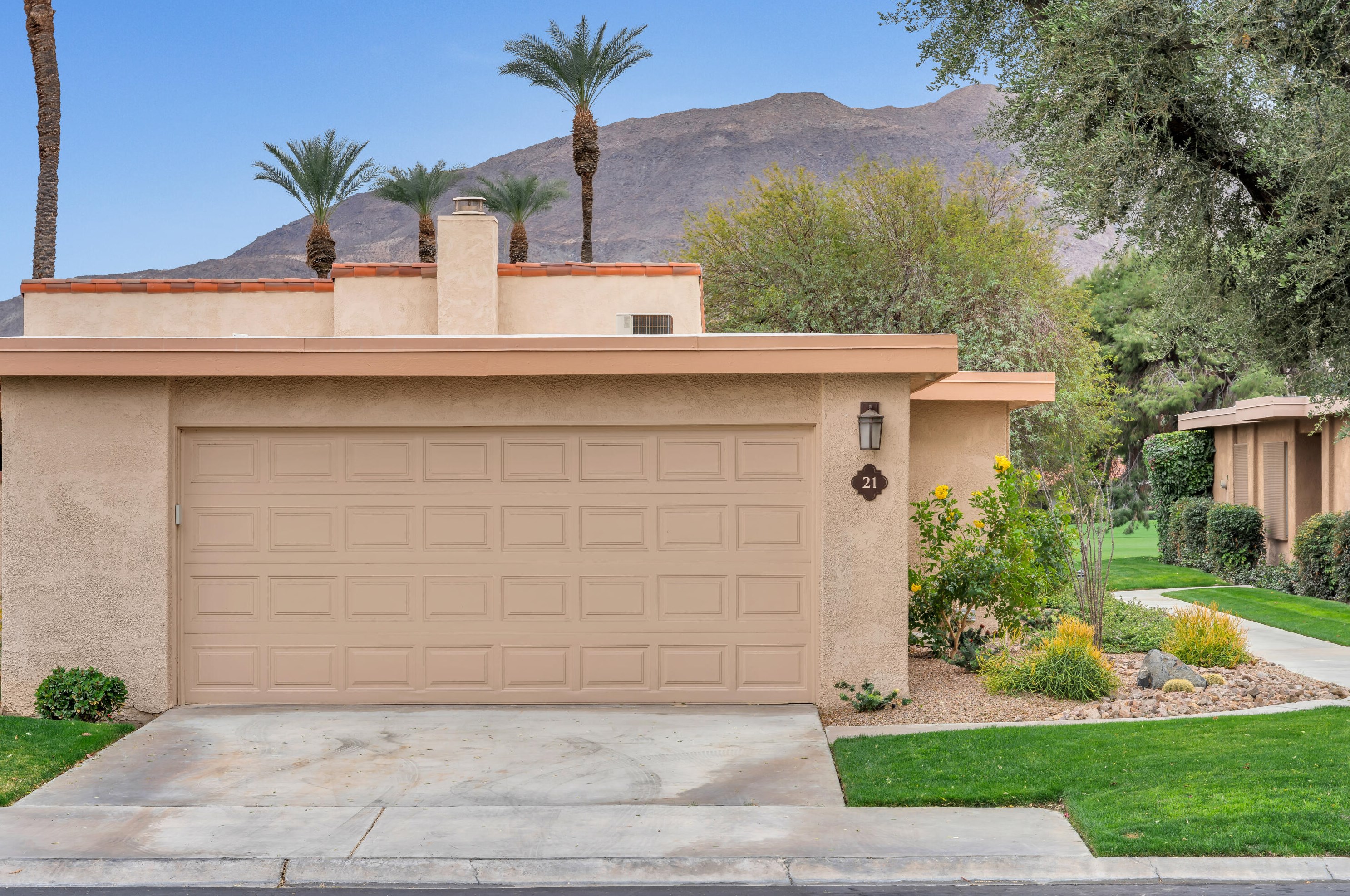 21 Seville Dr, Rancho Mirage, CA 92270