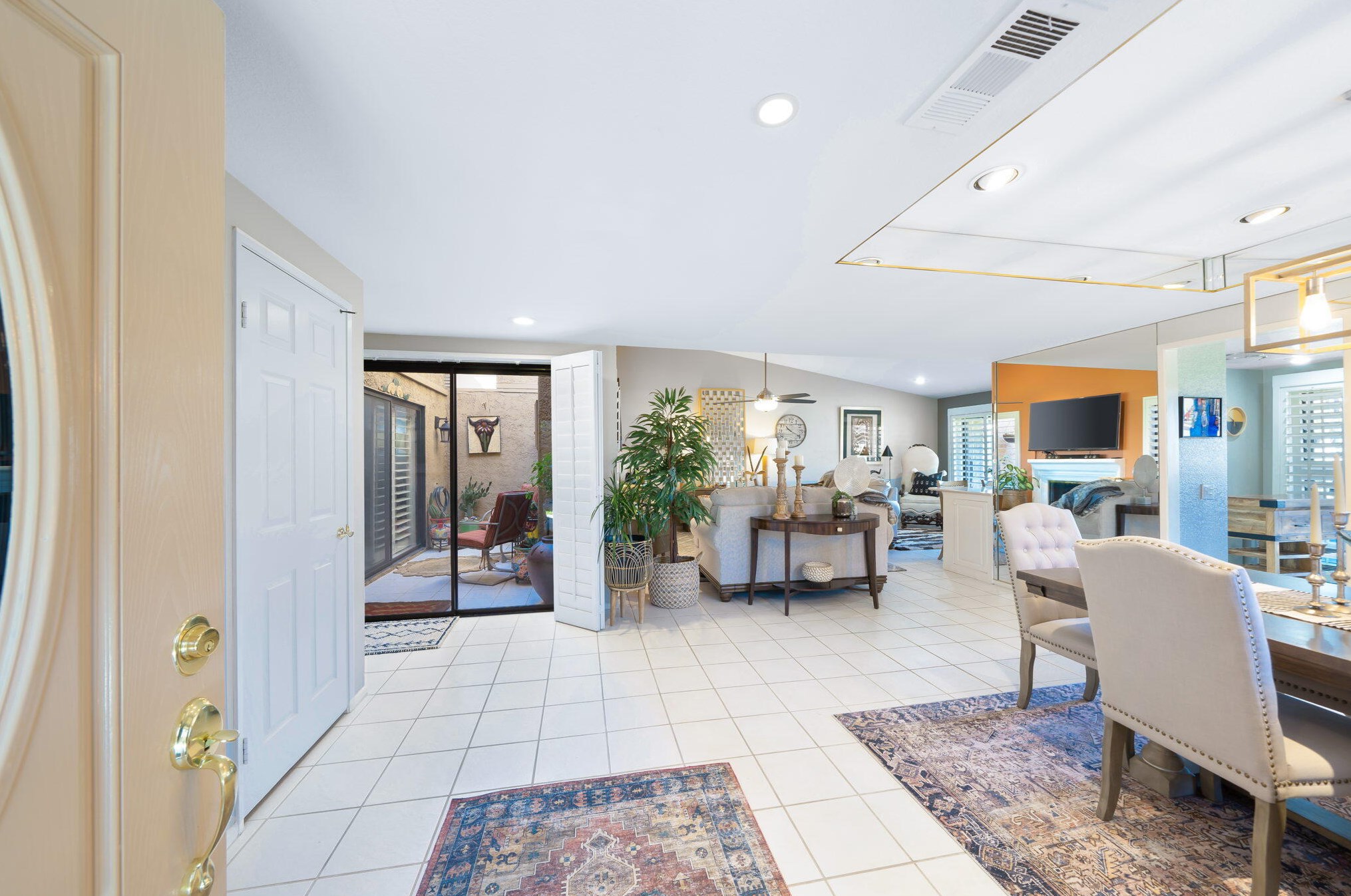 122 Camino Arroyo, Palm Desert, CA 92260-0309
