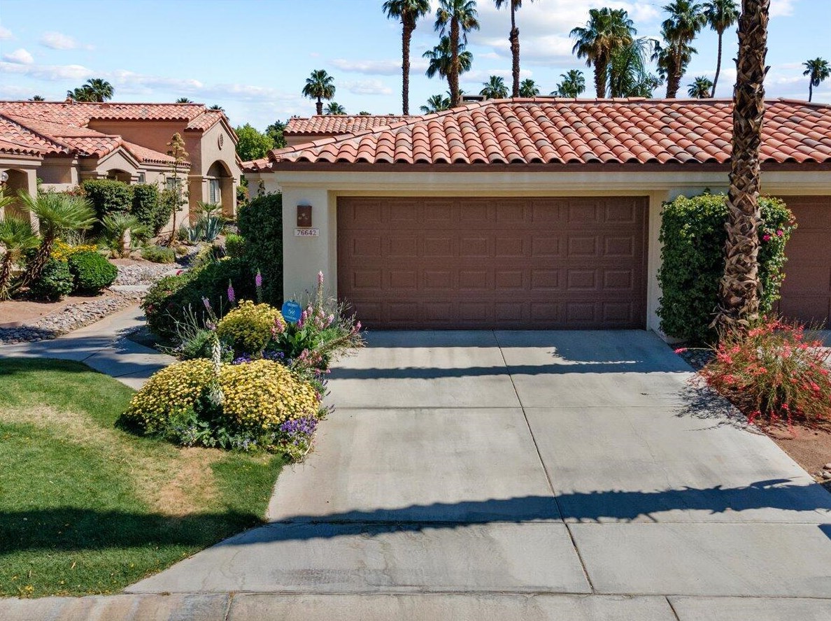 76642 Begonia Ln, Palm Desert, CA 92211-7443