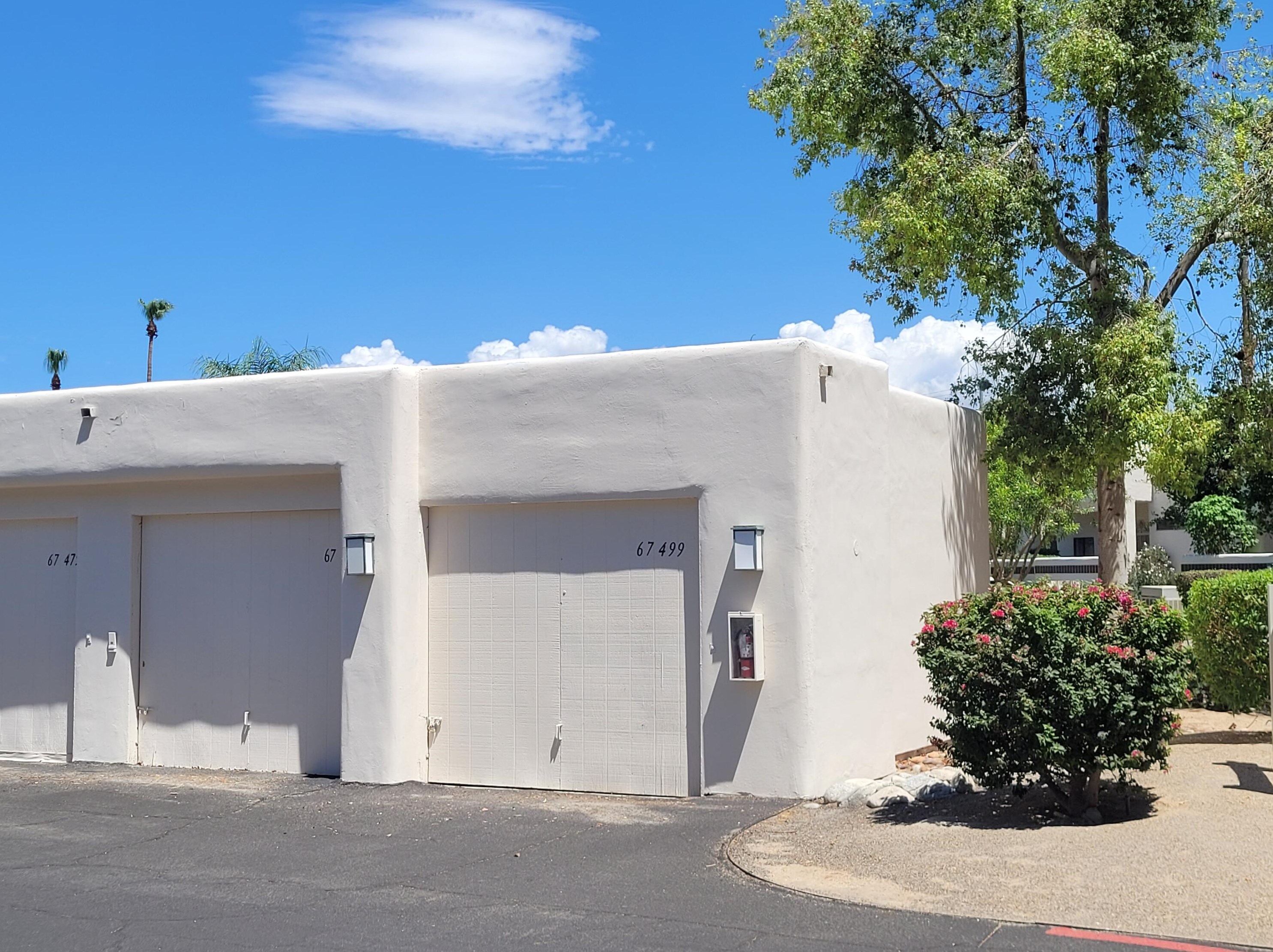 67499 Toltec Ct, Cathedral City CA  92234-3554 exterior