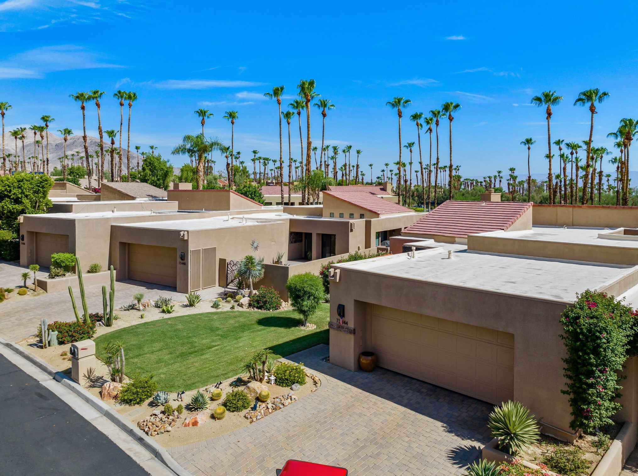 73444 Poinciana Pl, Palm Desert, CA 92260-6917