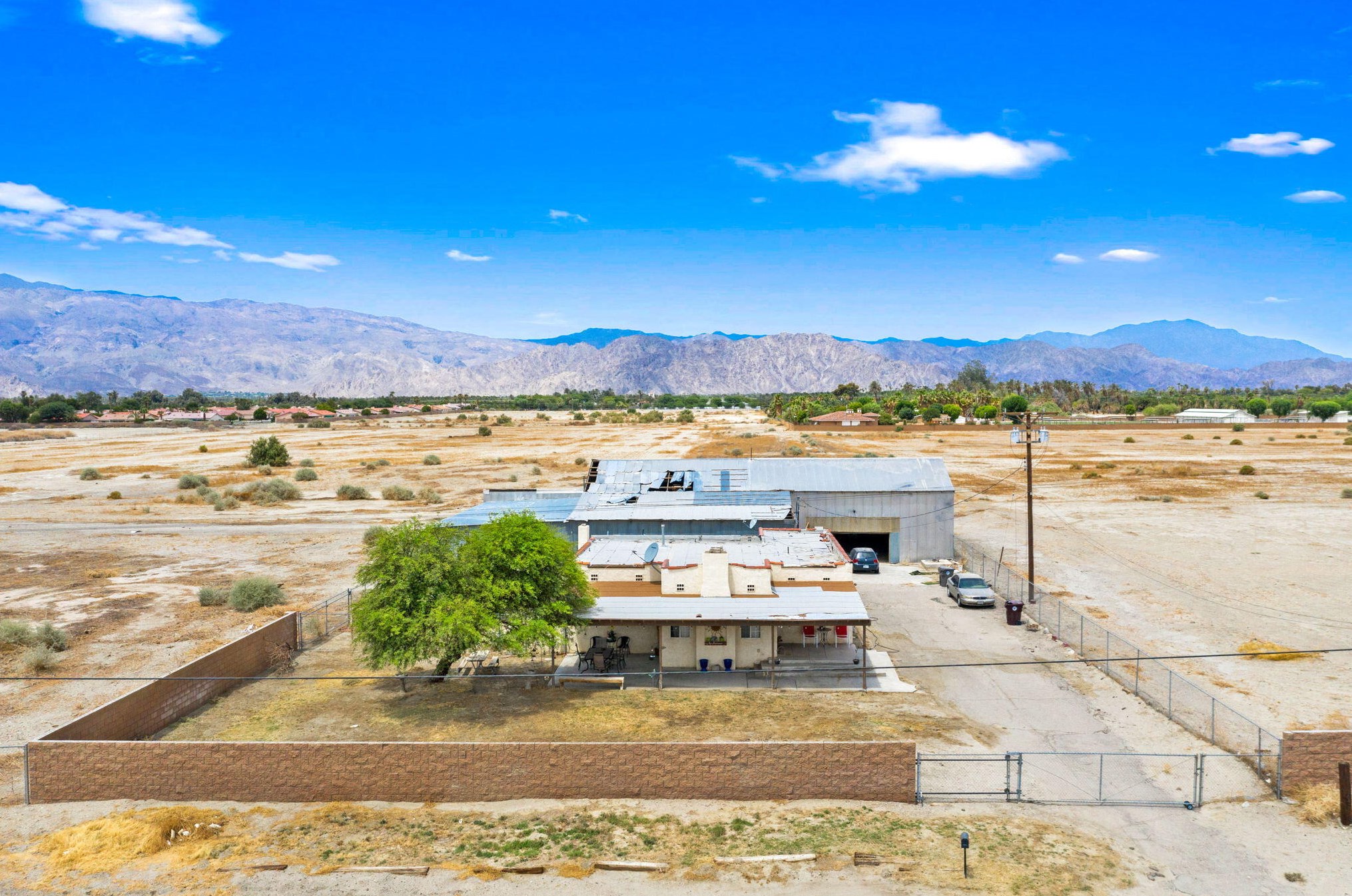 54521 Calhoun St, Thermal, CA 92274-9796
