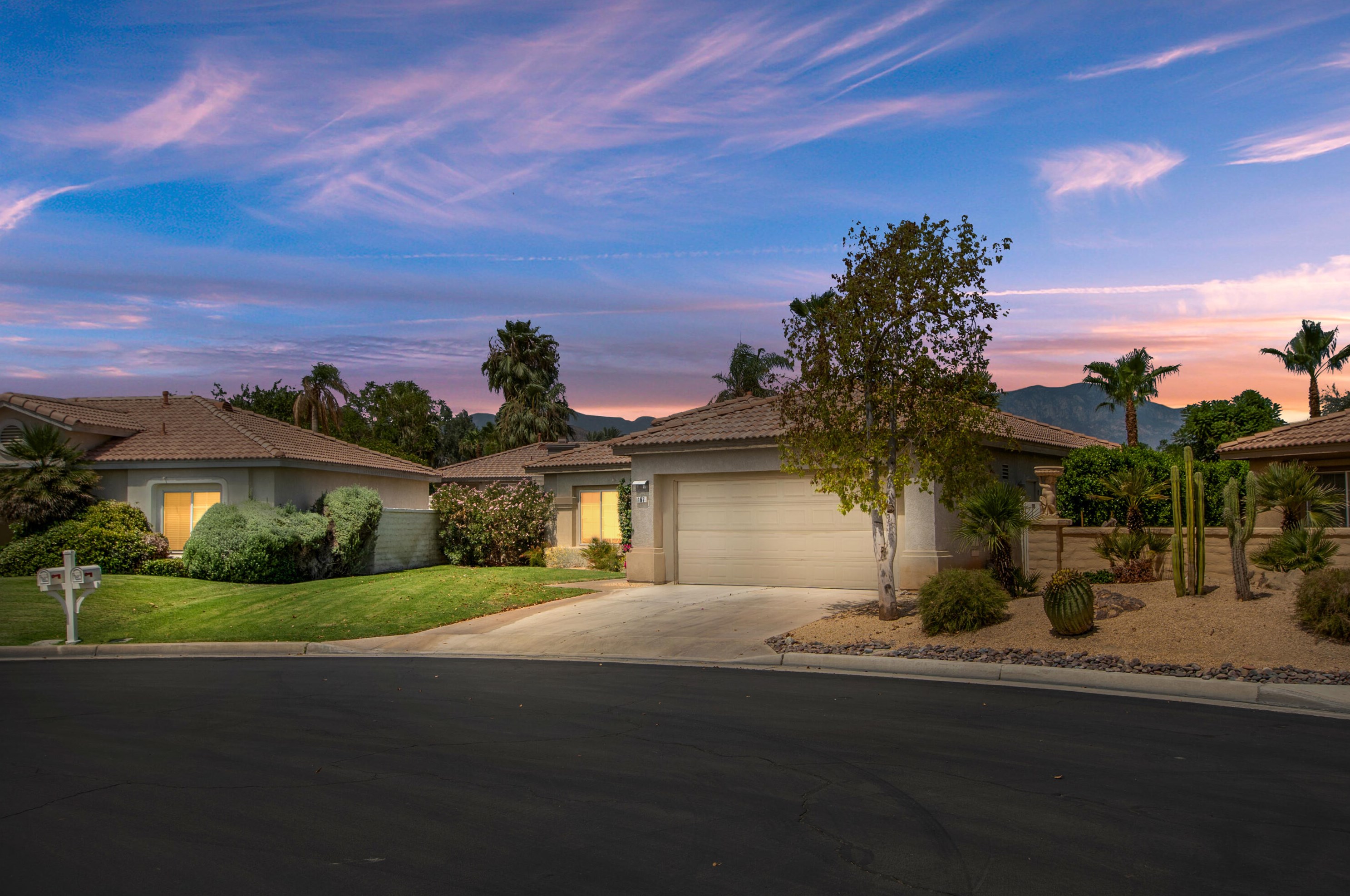 167 Corte Sole, Palm Desert, CA 92260-1808