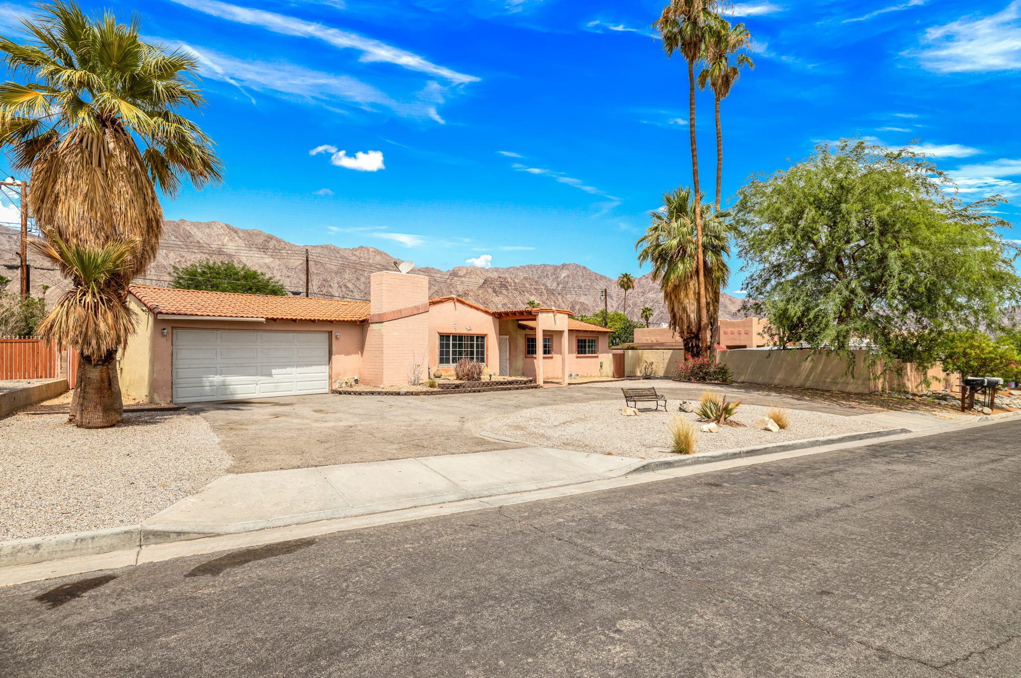 53245 Avenida Velasco, La Quinta, CA 92253