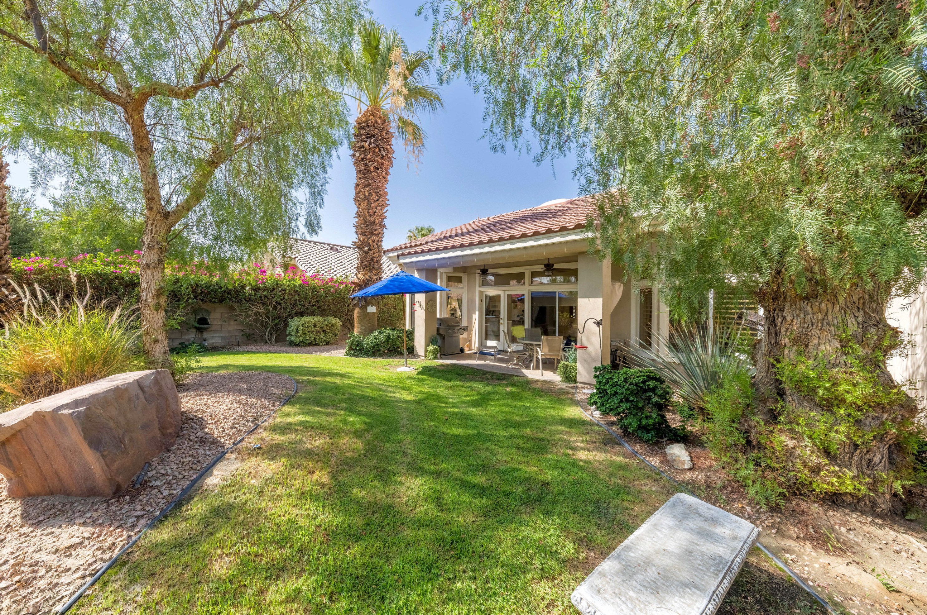 78274 Rainbow Dr, Palm Desert, CA 92211-1368