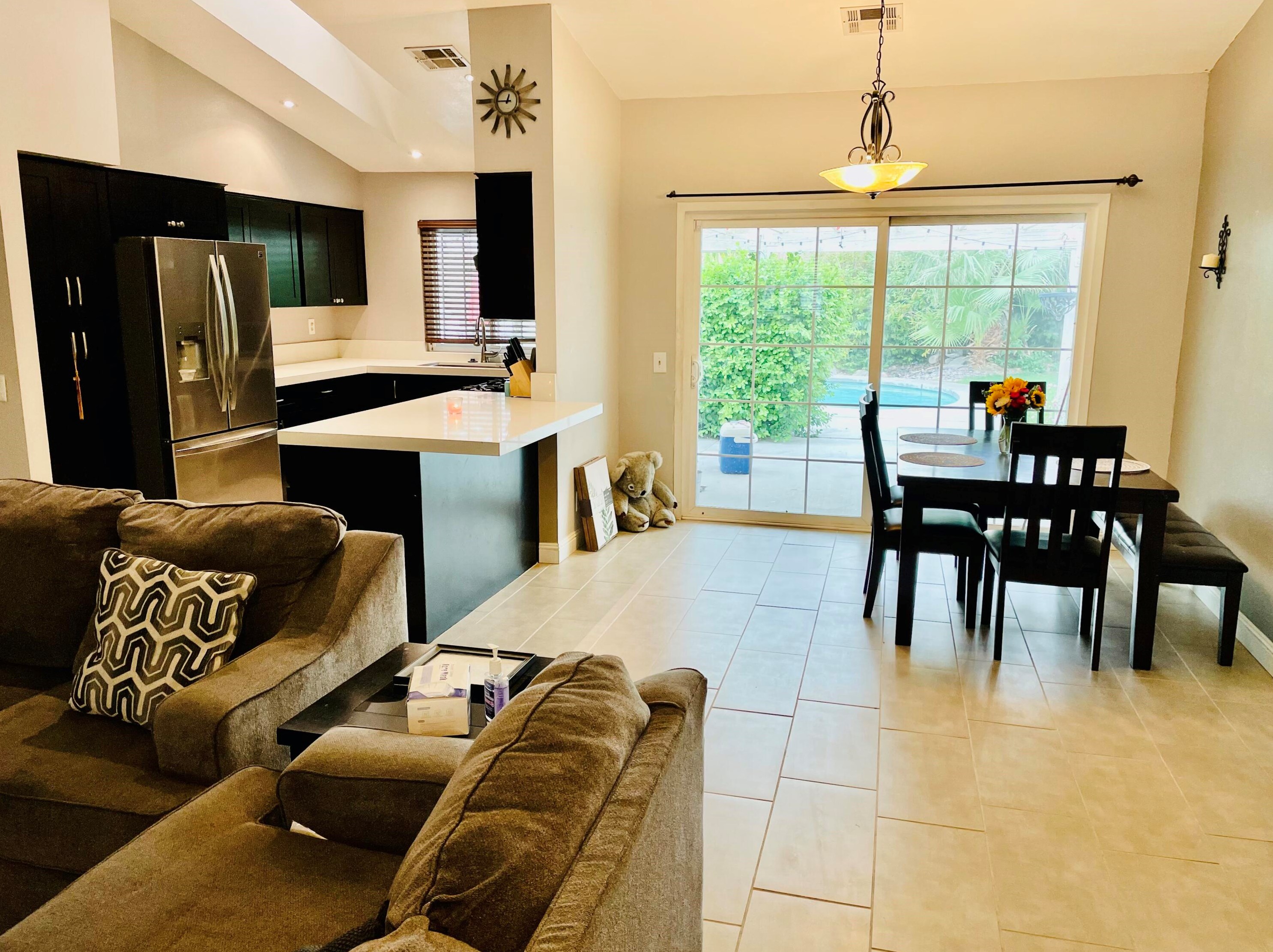 28621 Avenida Duquesa, Cathedral City, CA 92234-3712