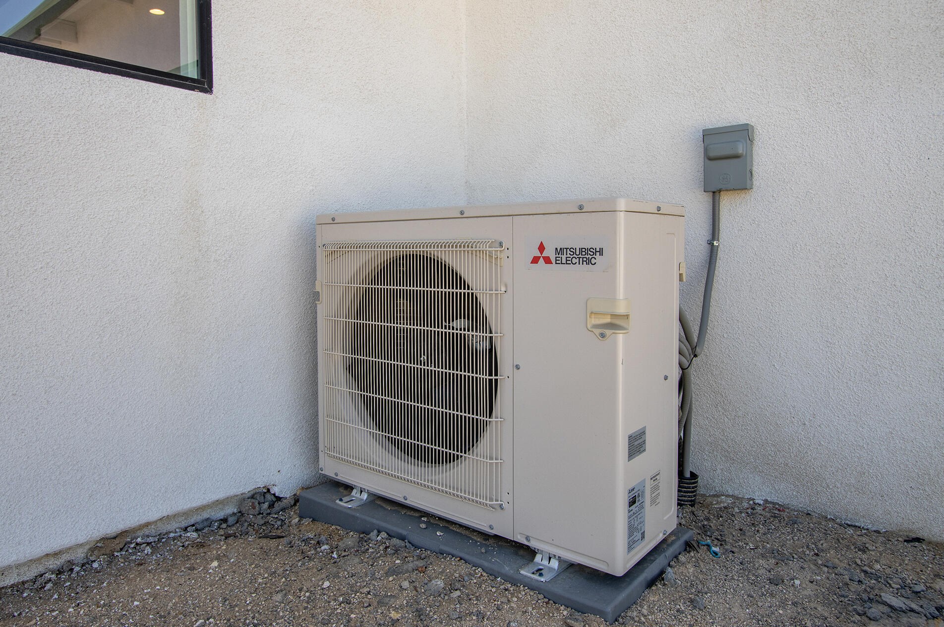 67754 Whitmore Rd, Twntynine Plm CA  92277-6308 exterior