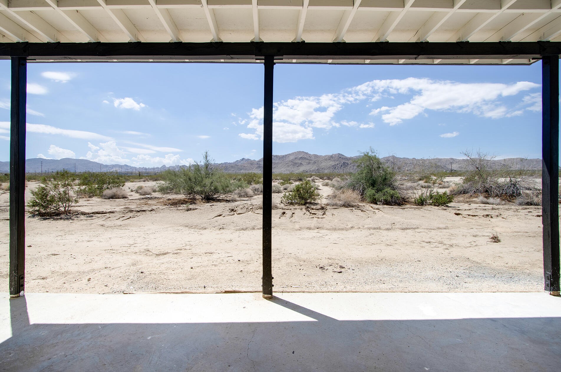 67754 Whitmore Rd, Twntynine Plm CA  92277-6308 exterior