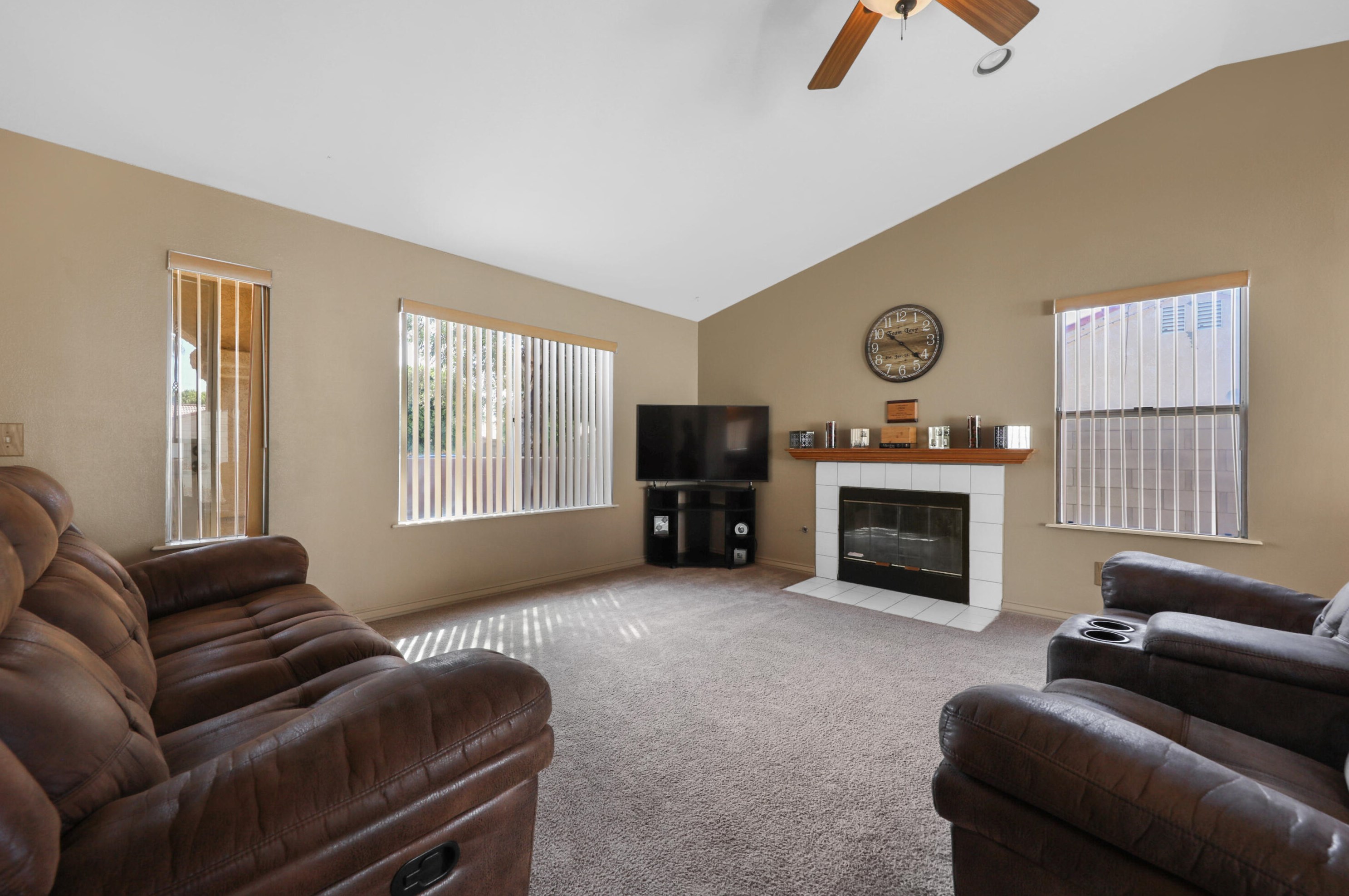 30395 Brisbane Dr, Cathedral City, CA 92234-2568