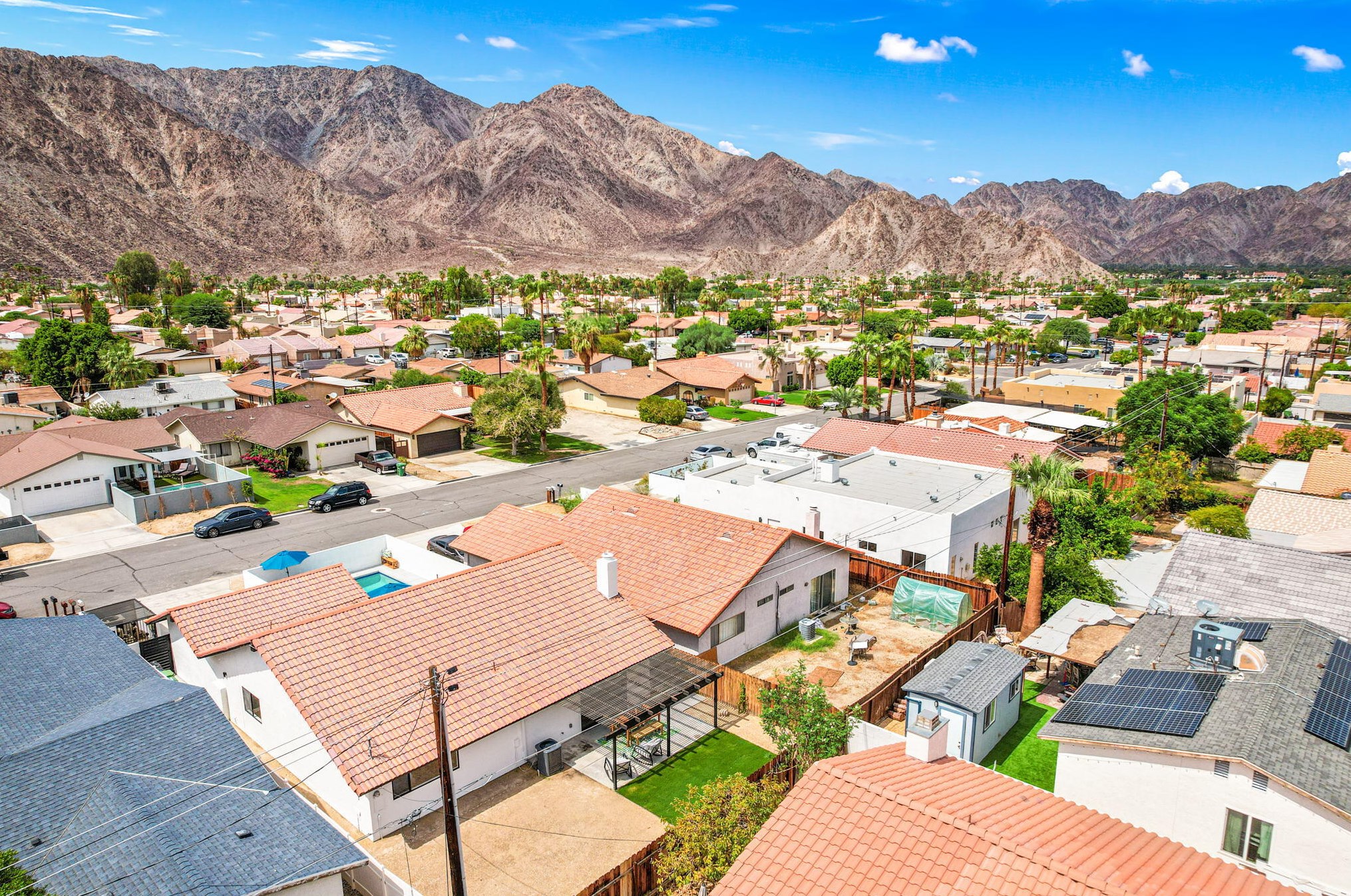 52170 Avenida Ramirez, La Quinta CA  92253-5228 exterior
