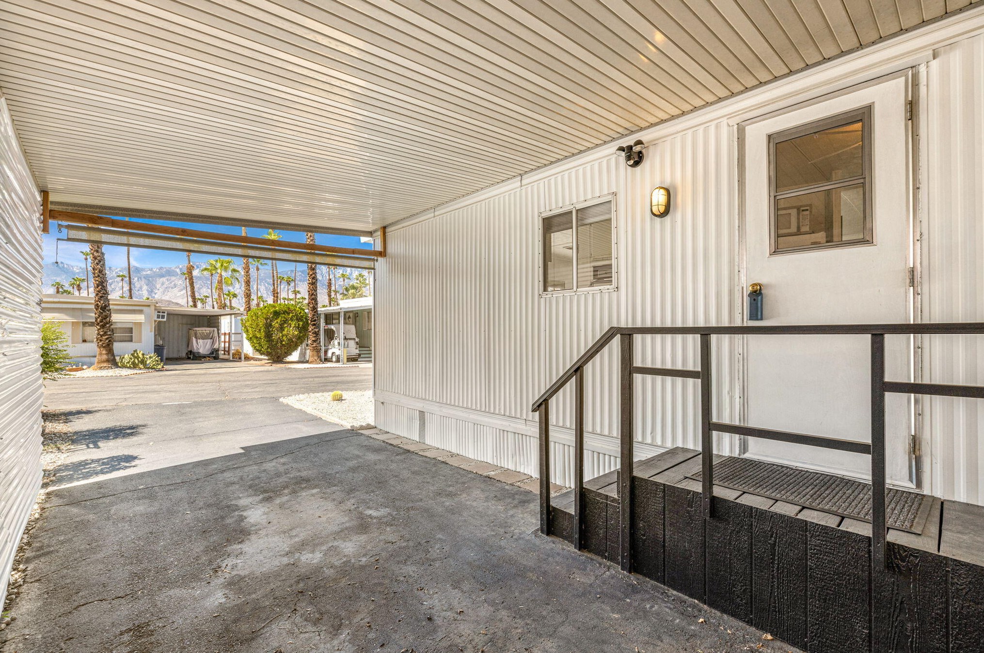 421 Butterfield, Cathedral City CA  92234-1009 exterior