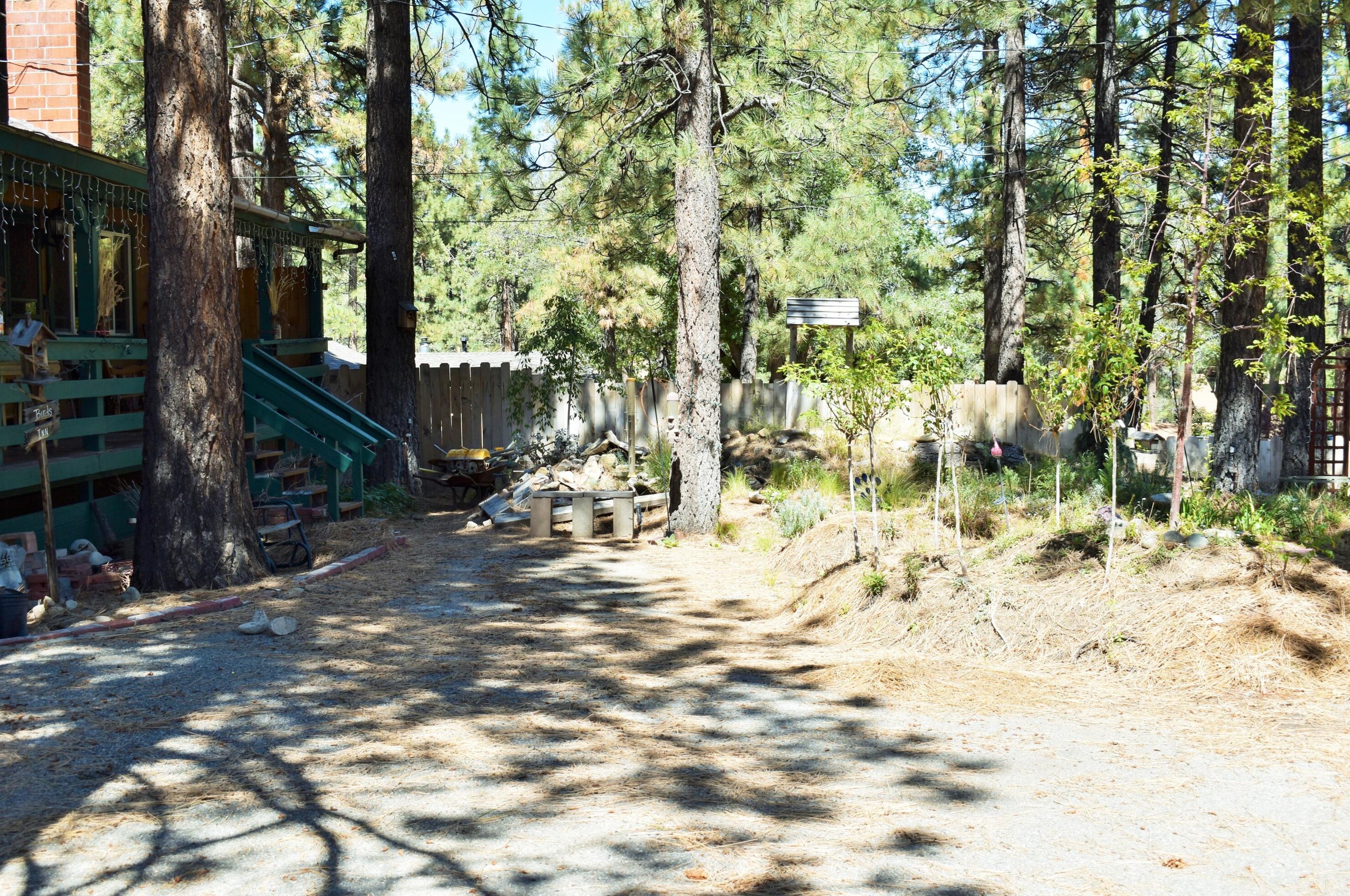 278 Maple Ln, Big Bear City, CA 92386