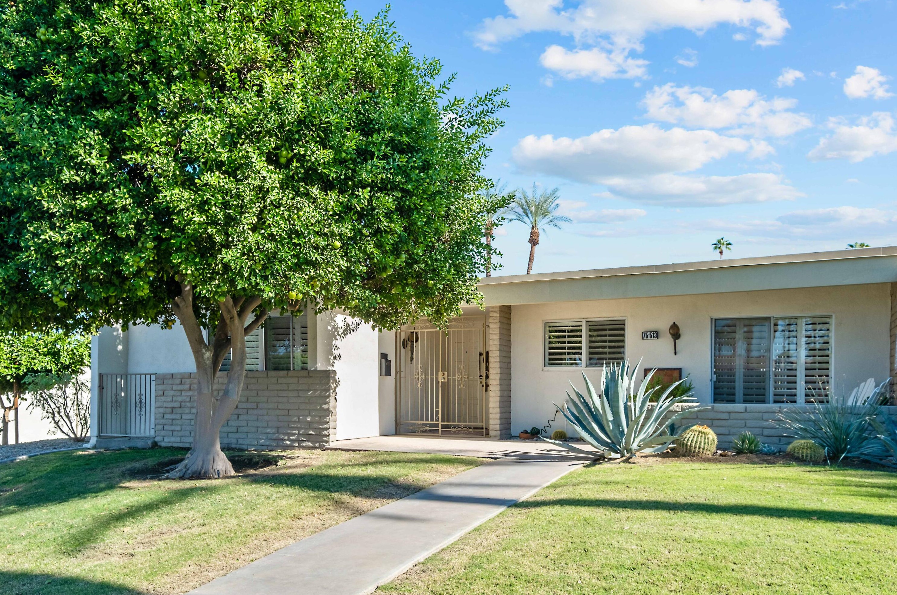 75513 Calle Del Norte, Palm Desert, CA 92210-8561