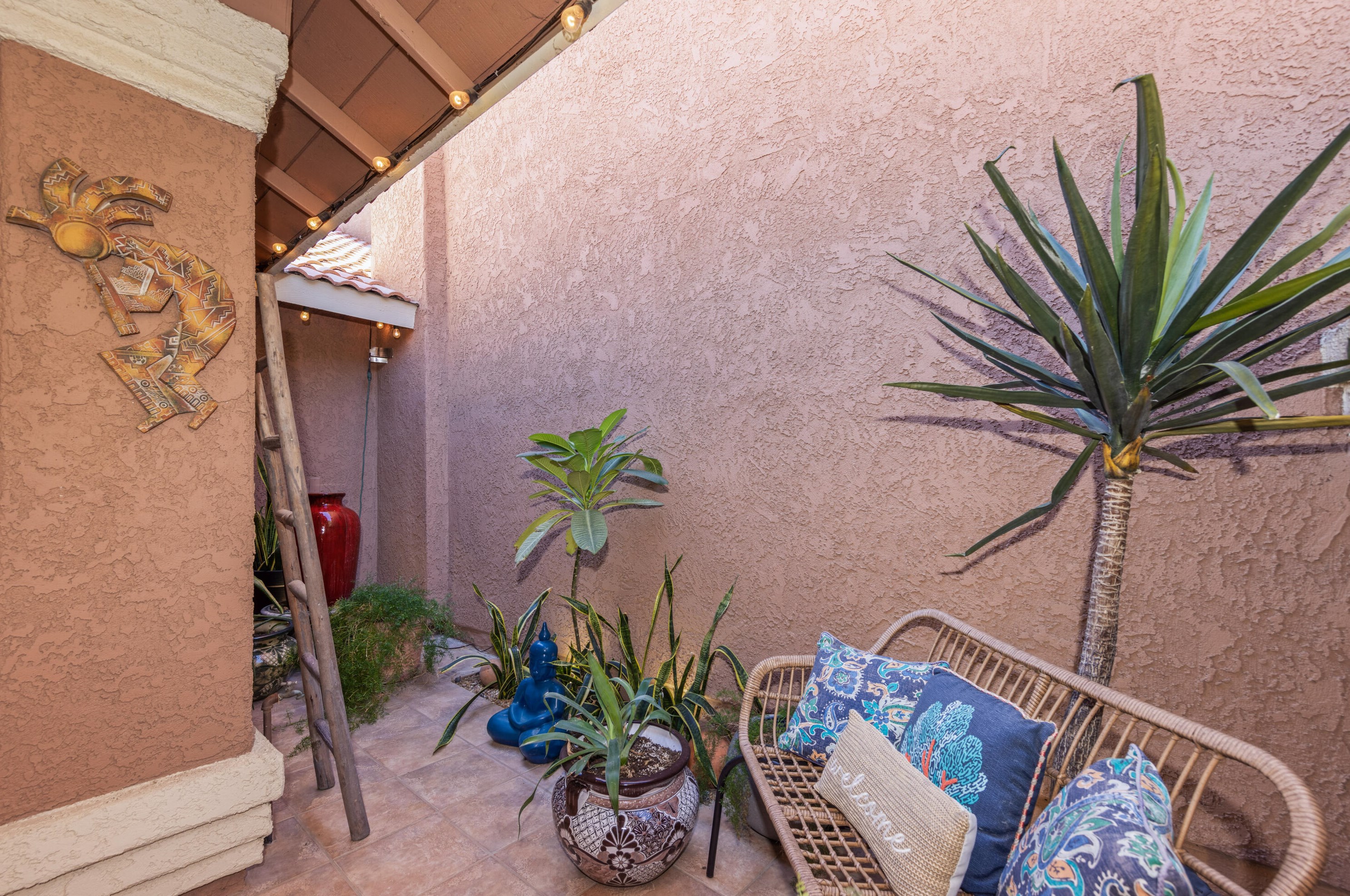 42498 Sand Dune Dr, Palm Desert CA  92211-7601 exterior
