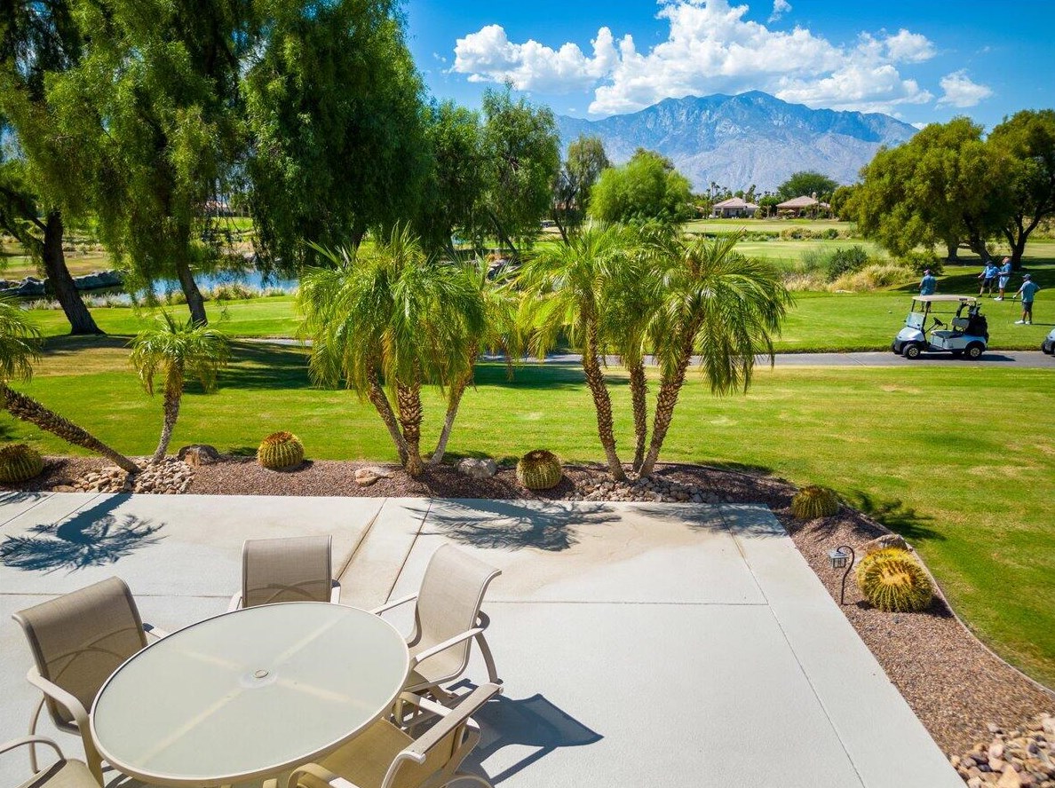 37 Via Las Flores, Rancho Mirage, CA 92270