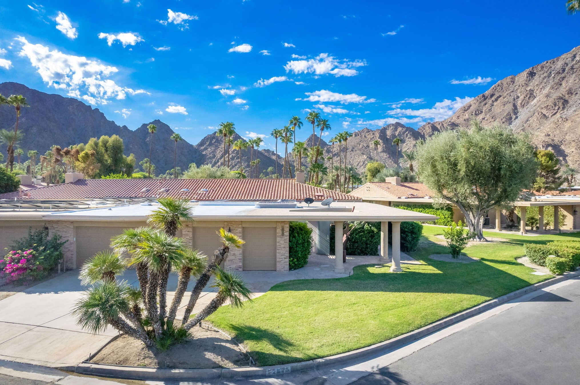 77875 Seminole Rd, Palm Desert, CA 92210-9076