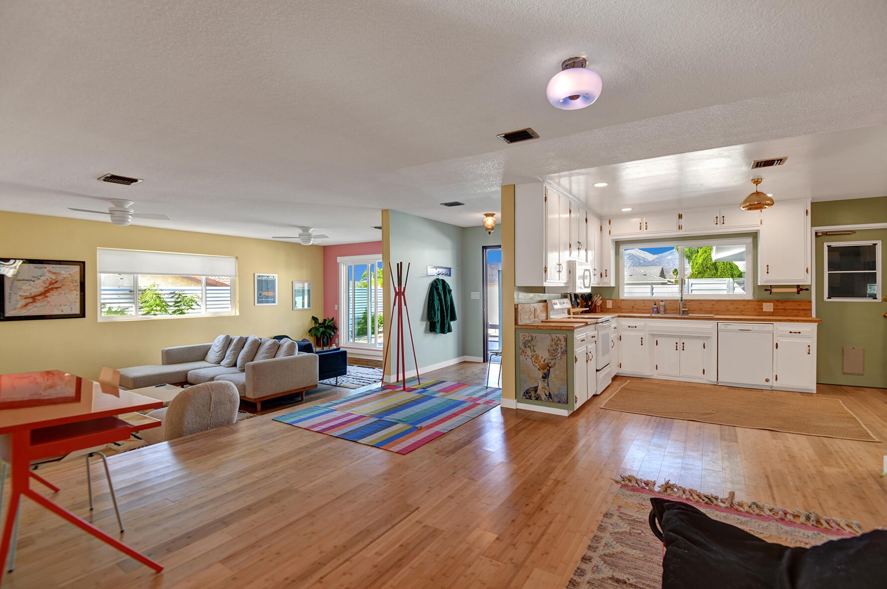 9750 Valencia Dr, Desert Hot Springs, CA 92240
