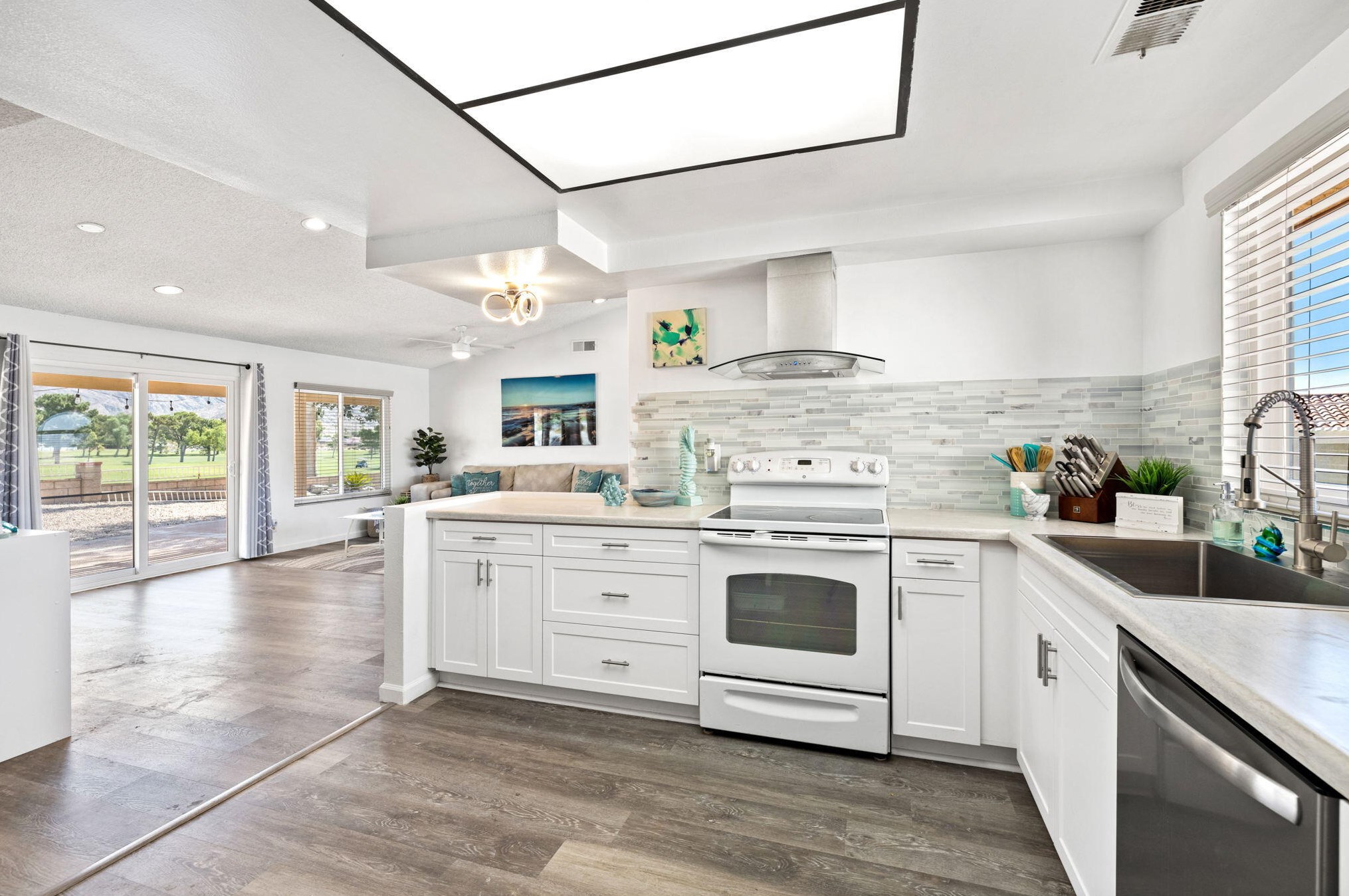 64658 Pinehurst Cir, Desert Hot Springs, CA 92240