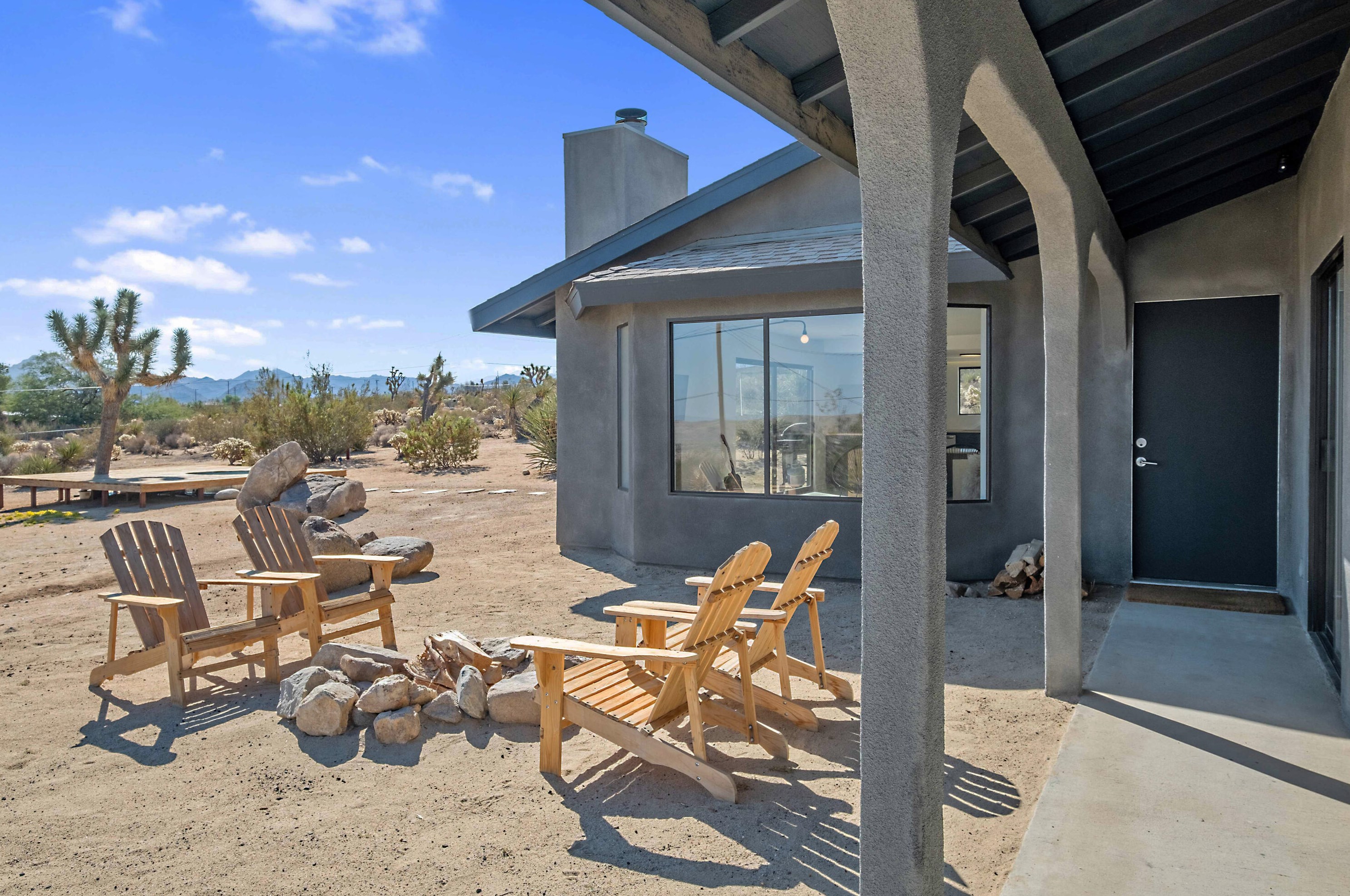 7119 Saddleback Rd, Joshua Tree, CA 92252