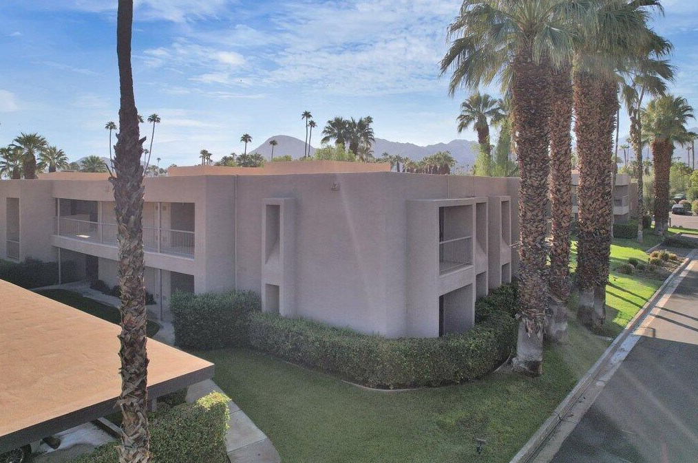45750 San Luis Rey Ave, Palm Desert, CA 92260-4728