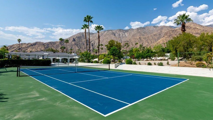 594 W Stevens Rd, Palm Springs, CA 92262