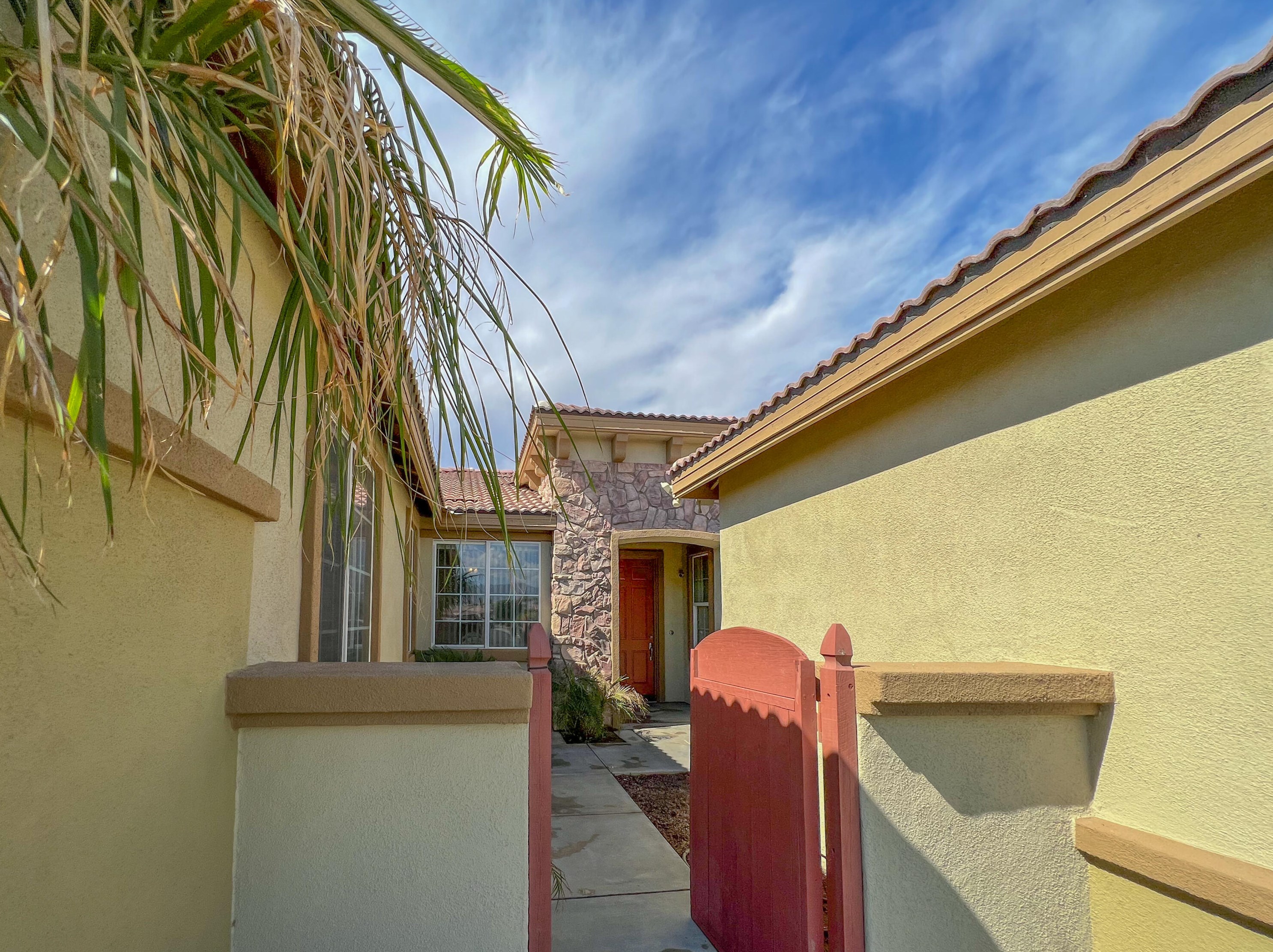 41717 Michelle Pl, Indio, CA 92203