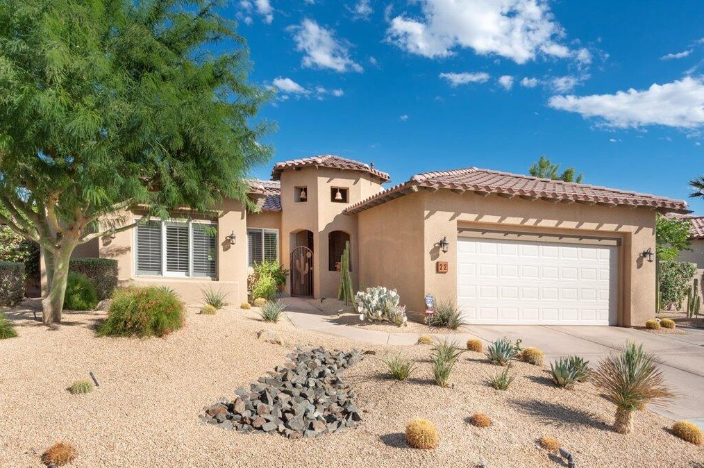 22 Tucson Cir, Palm Desert, CA 92211-8221