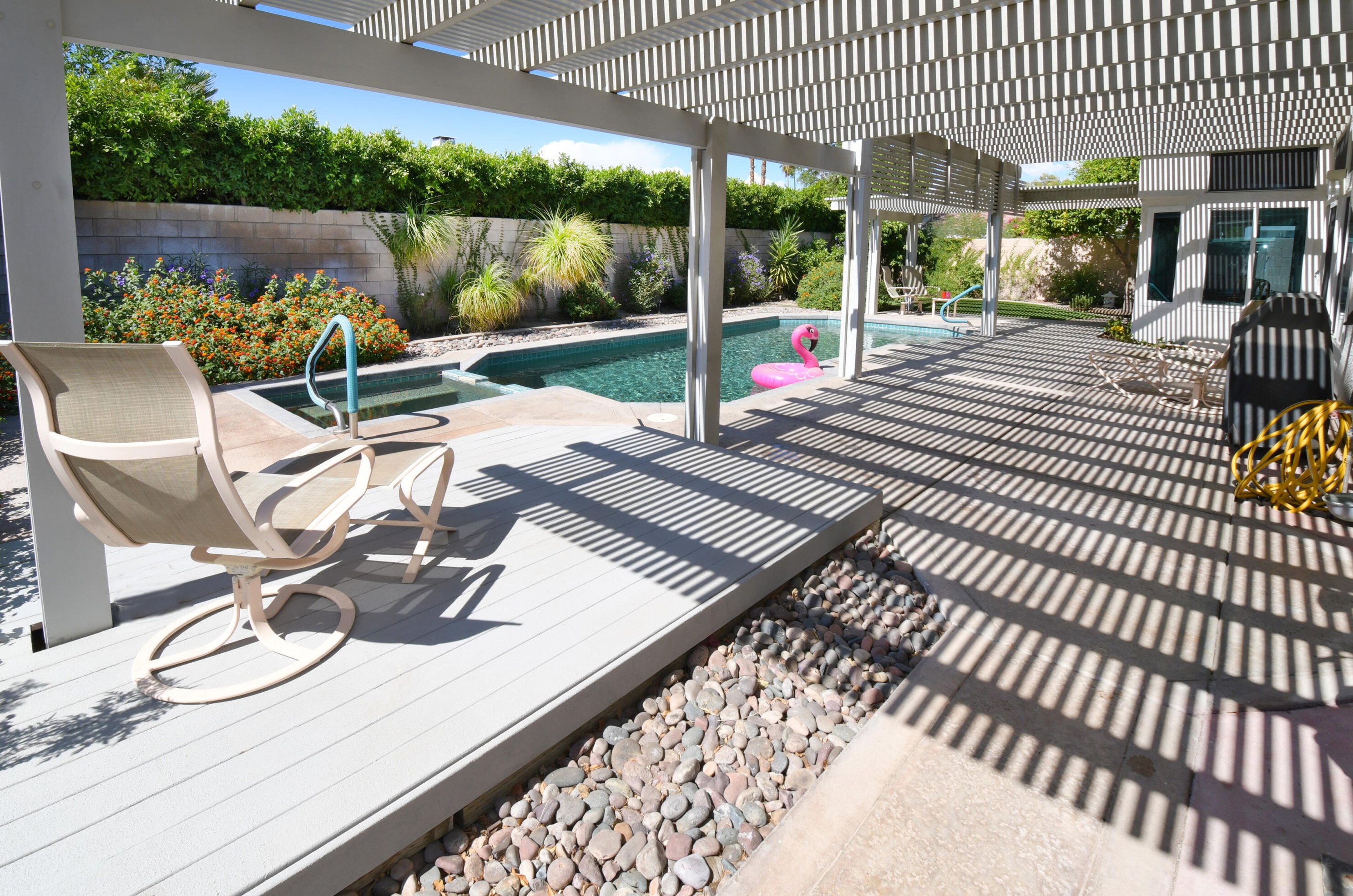 42585 Devonshire St, Palm Desert, CA 92211-8823