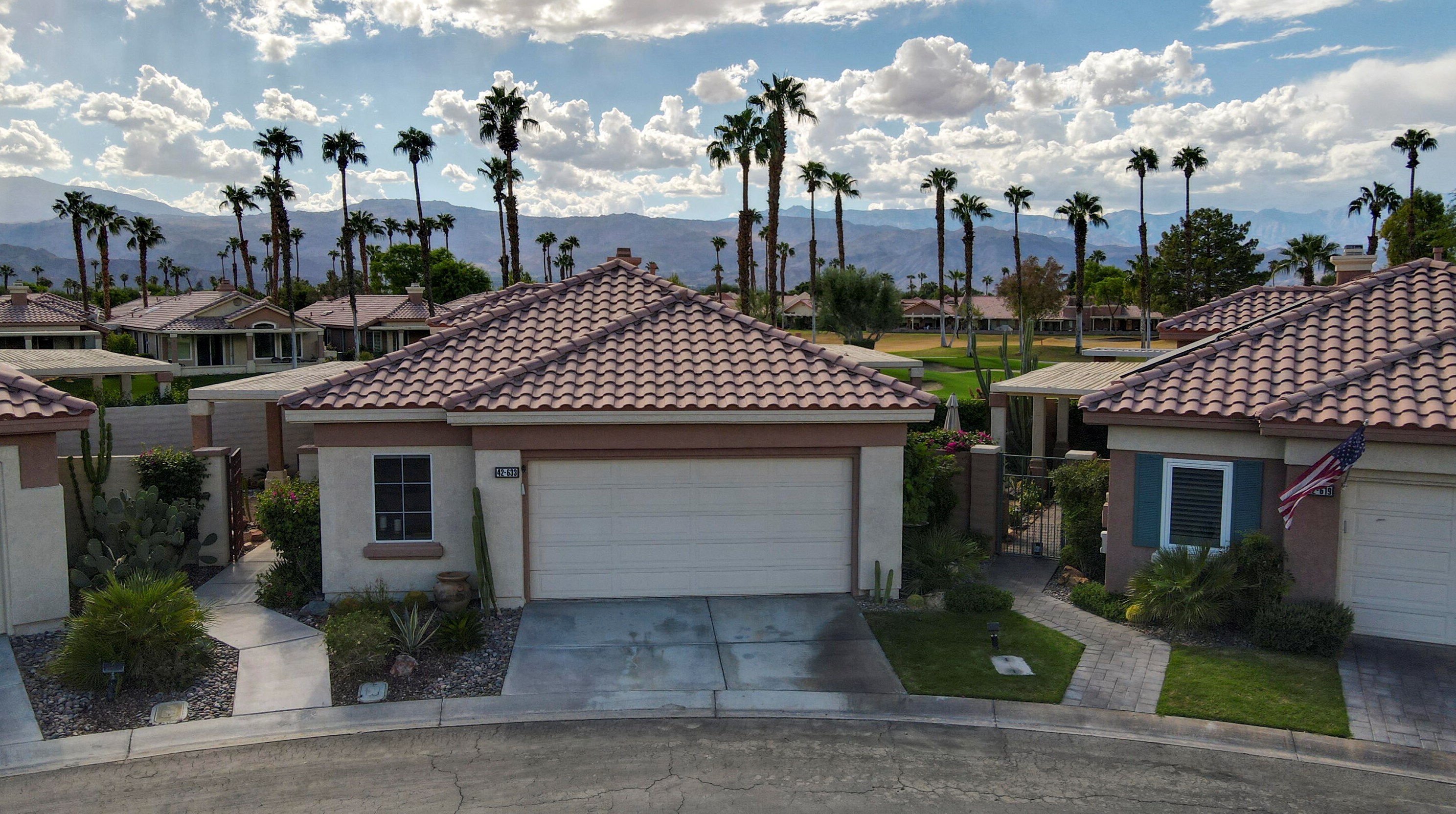 42633 Saladin Dr, Palm Desert, CA 92211-0963