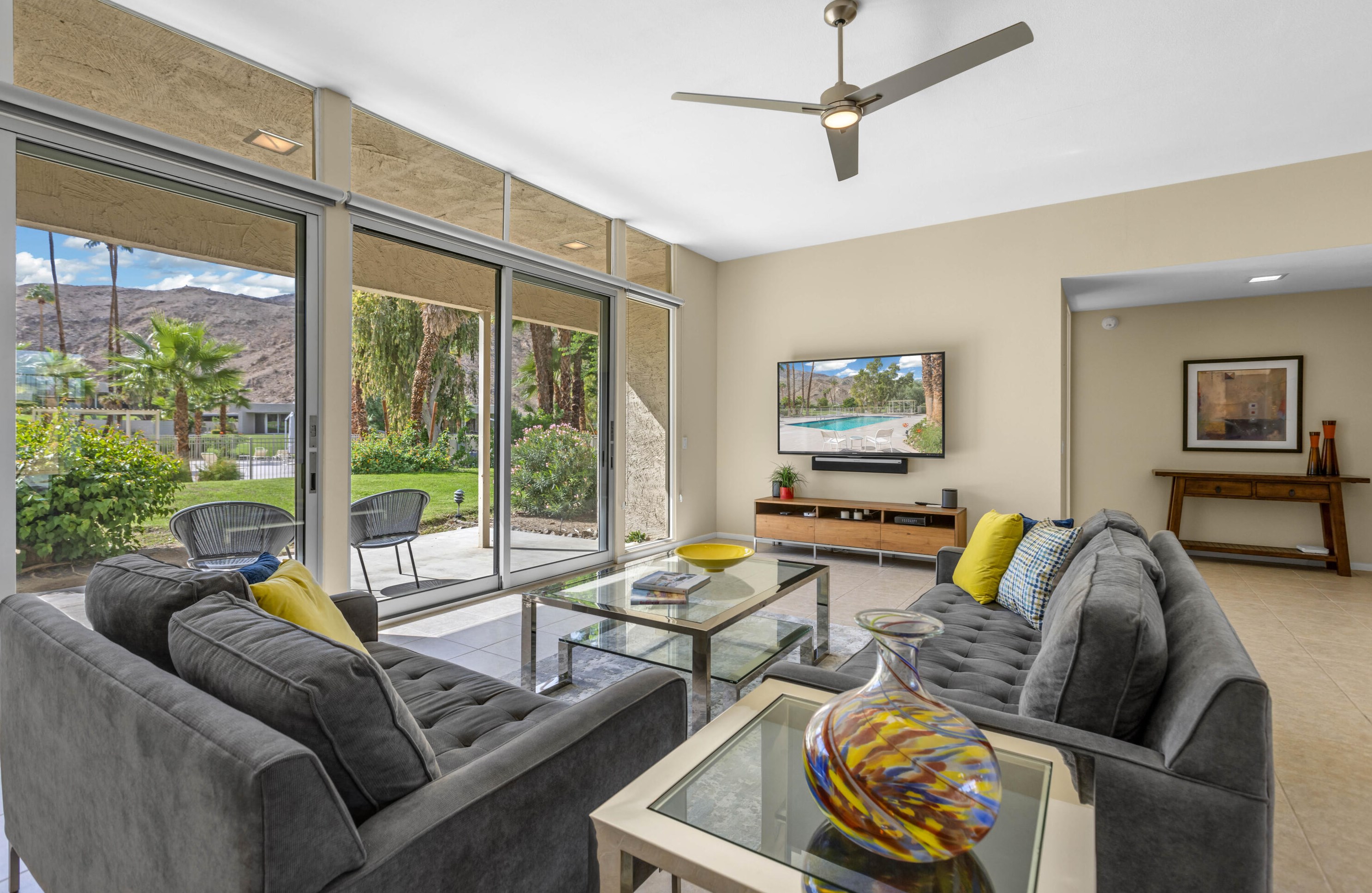 72283 El Paseo, Palm Desert, CA 92260-3318